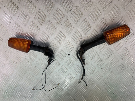 YAMAHA FJ1100 FJ 1100 REAR INDICATORS   YEAR 1984-1985 (CMB1101)