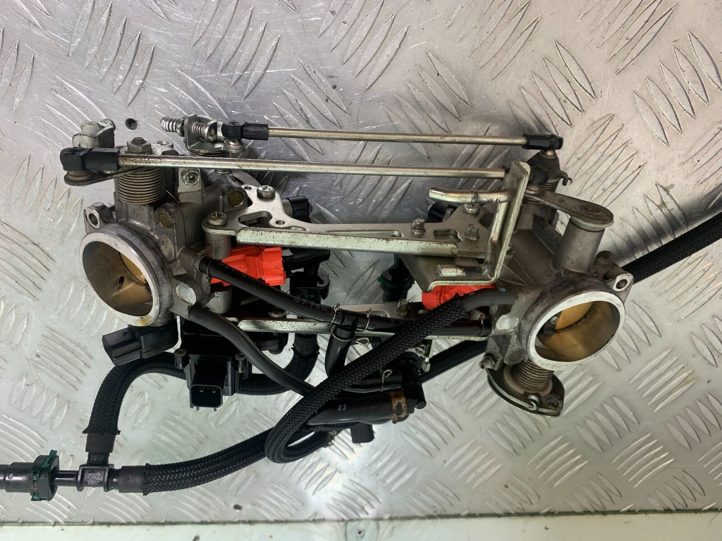 SUZUKI DL 650 V-STROM THROTTLE BODIES  YEAR 2020 (CMB1117)