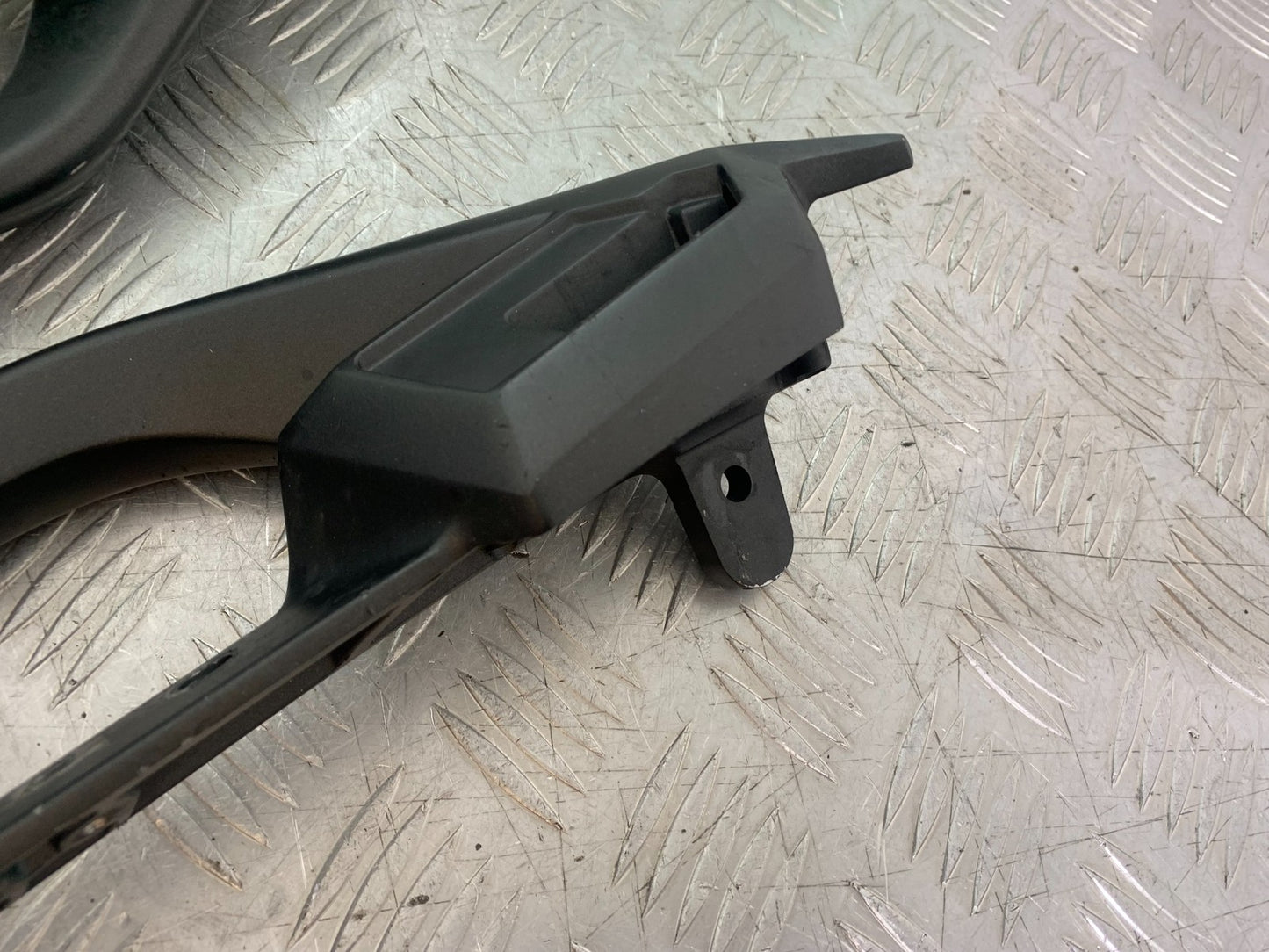 KAWASAKI 650 VERSYS GRAB RAILS YEAR 2015-2018 (CMB1288)