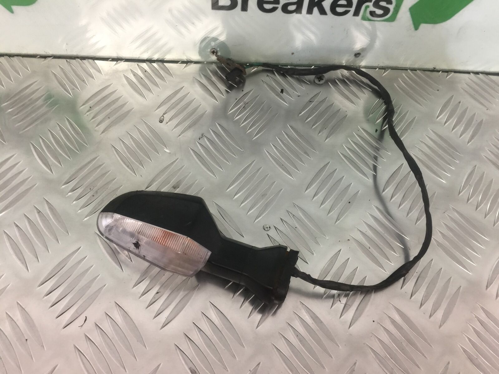KAWASAKI Z1000 SX LEFT REAR INDICATOR   YEAR 2011-13 (STOCK 911)