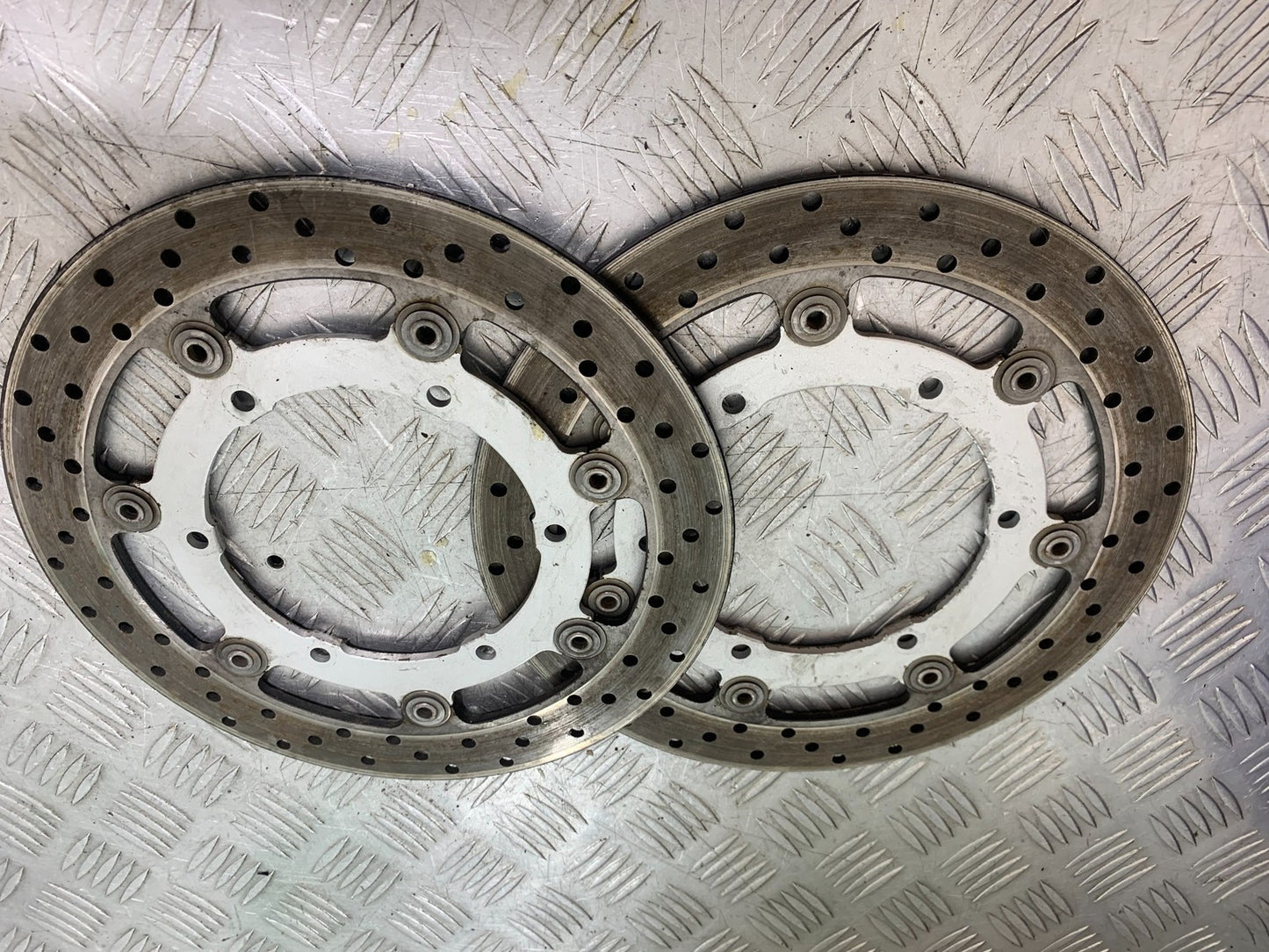 YAMAHA XVS 1300 MIDNIGHT STAR FRONT BRAKE DISCS  YEAR 2007-16 (CMB1200)