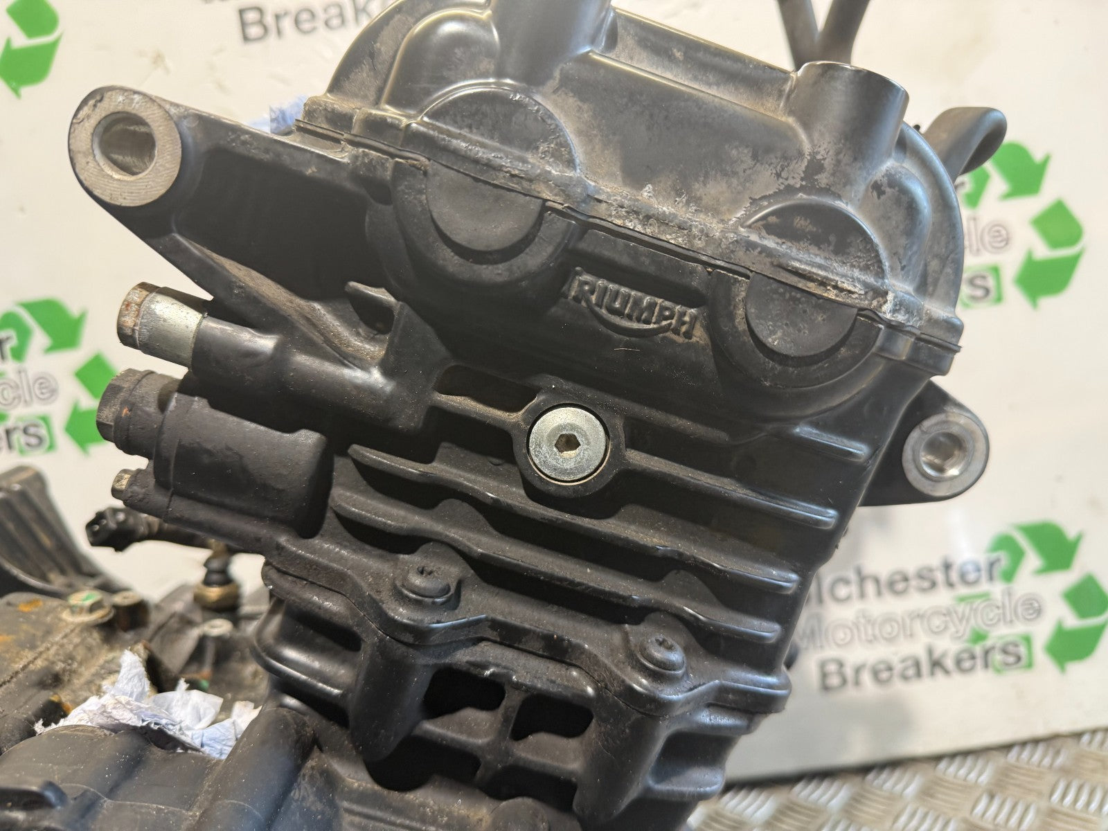 TRIUMPH 955I SPRINT RS ENGINE  YEAR 1999-03 (CMB1313)