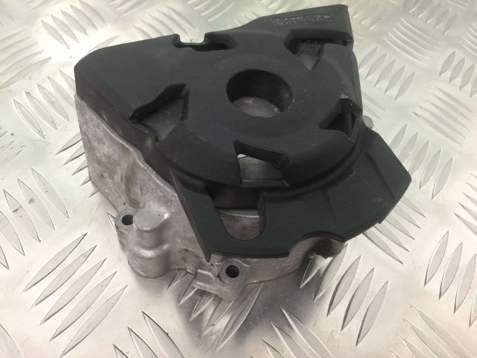 KAWASAKI VERSYS 1000 KLZ 1000 SPROCKET COVER   YEAR  2015-2018 (STOCK 912)