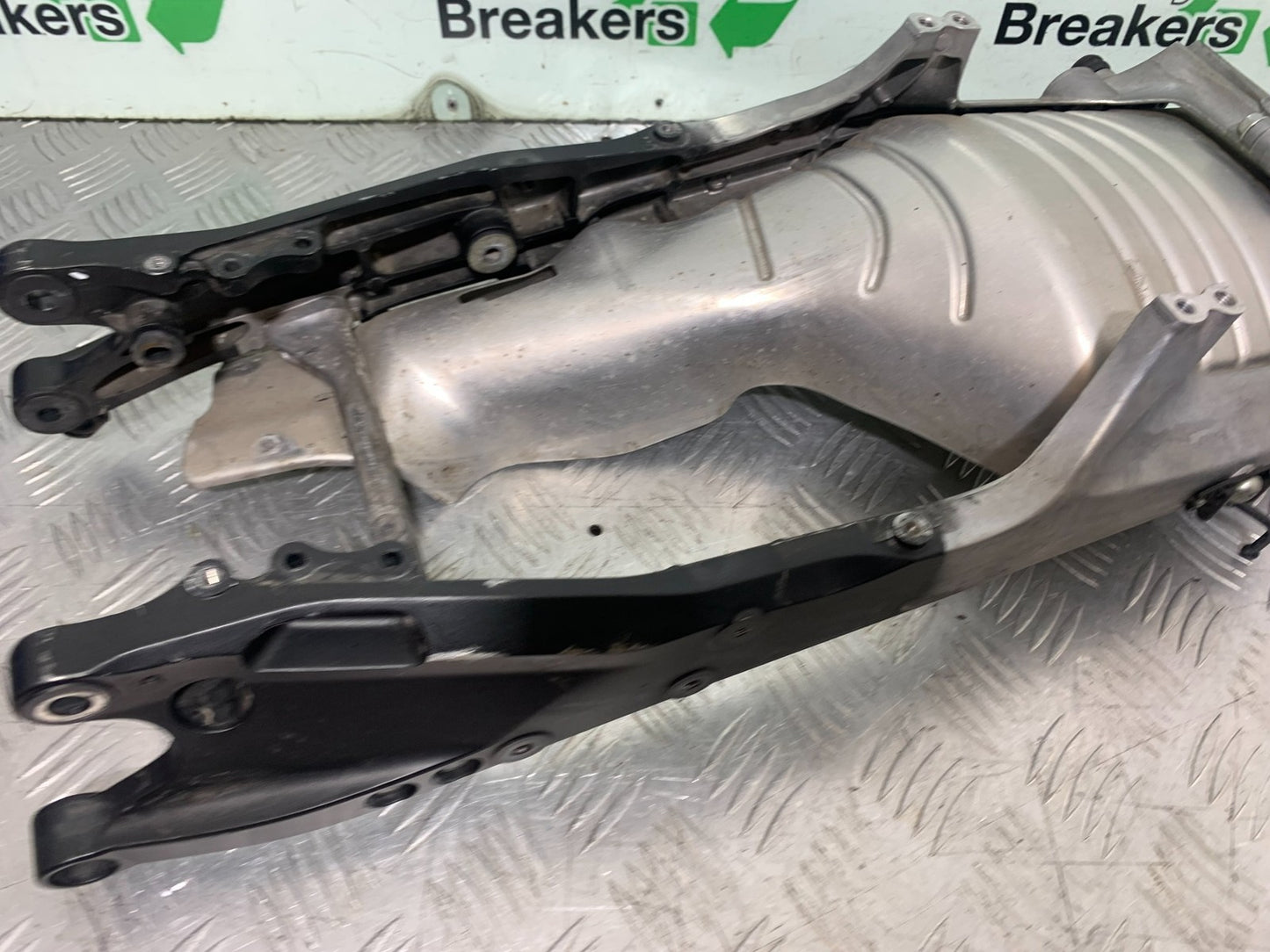 HONDA CBR1000 rr FIREBLADE REAR SUBFRAME YEAR 2006 (CMB1220)
