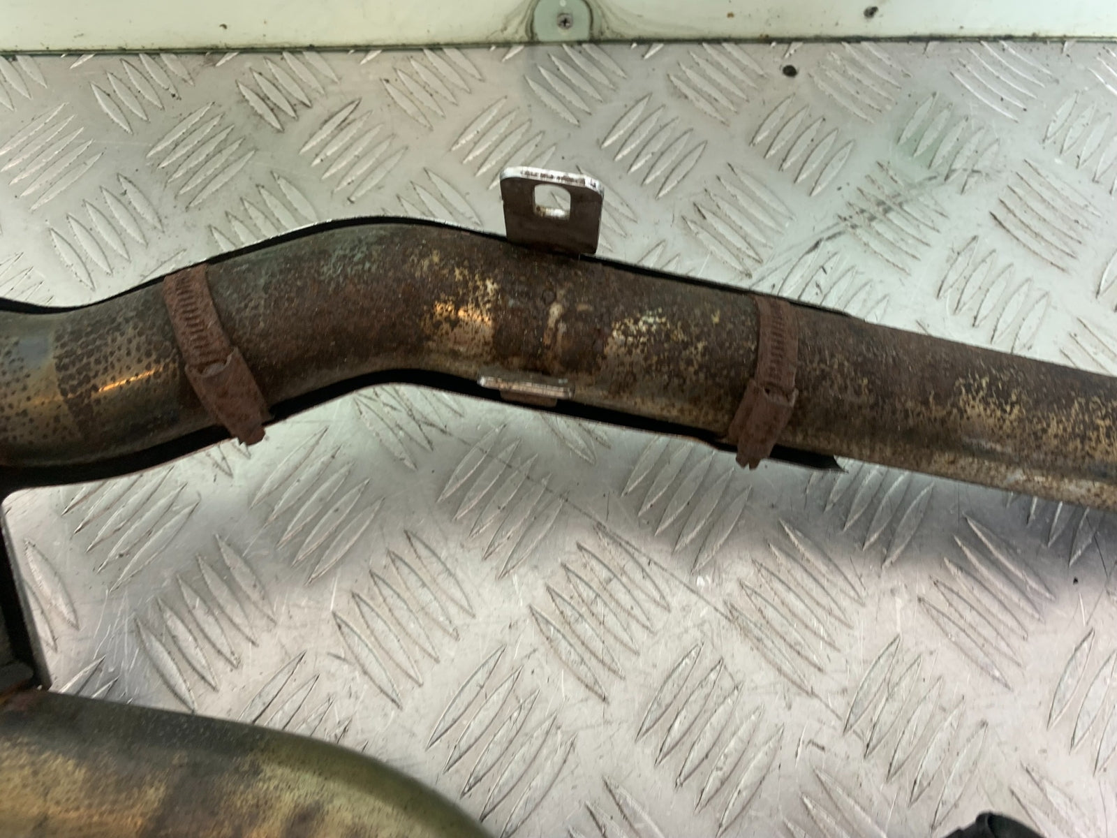 HARLEY DAVIDSON FXS BLACKLINE 1585 EXHAUST DOWNPIPES  YEAR 2012 (CMB1147)