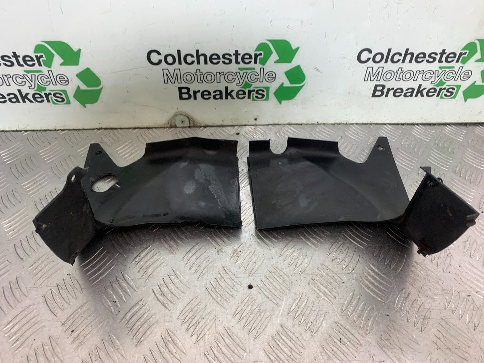 HONDA NT650 V DEAUVILLE INNER INFILLS    YEAR 1999 (CMB1268)