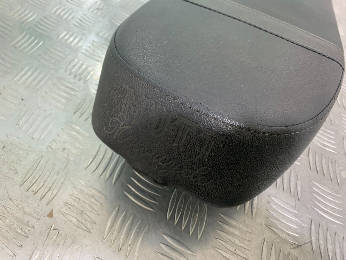 MUTT GT-SS 125 SEAT YEAR 2020- 2024 (CMB1085)