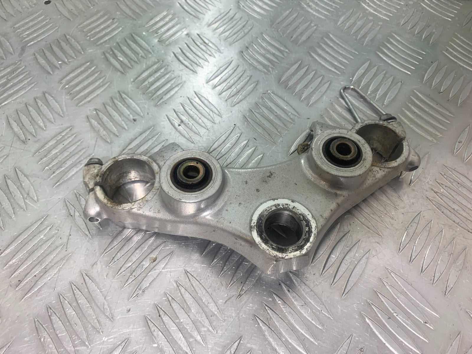 YAMAHA XV535 XV 535 VIRAGO TOP YOKE YEAR 1994-02 (CMB1139)