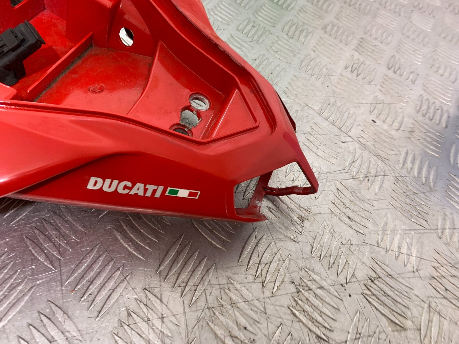 DUCATI 848 TAIL PIECE SEAT UNIT  YEAR 2008-2010 (CMB1323)