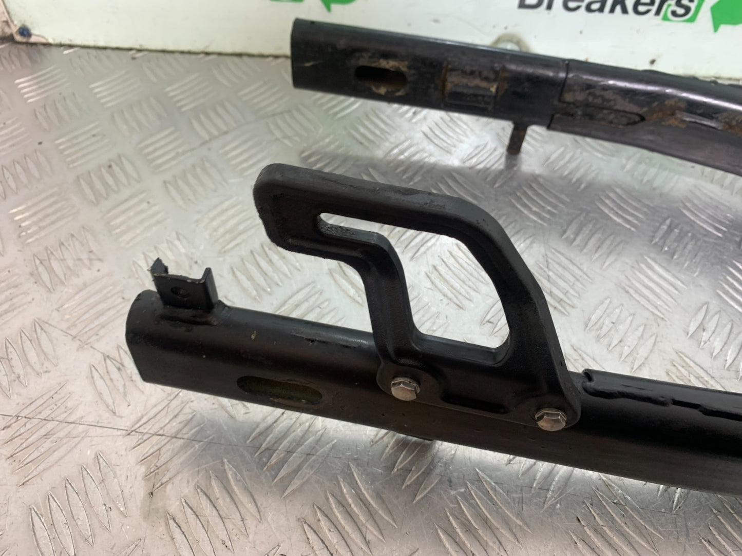 ROYAL ENFIELD HIMALAYAN 411 SWINGARM YEAR 2018-2023 (CMB1322)
