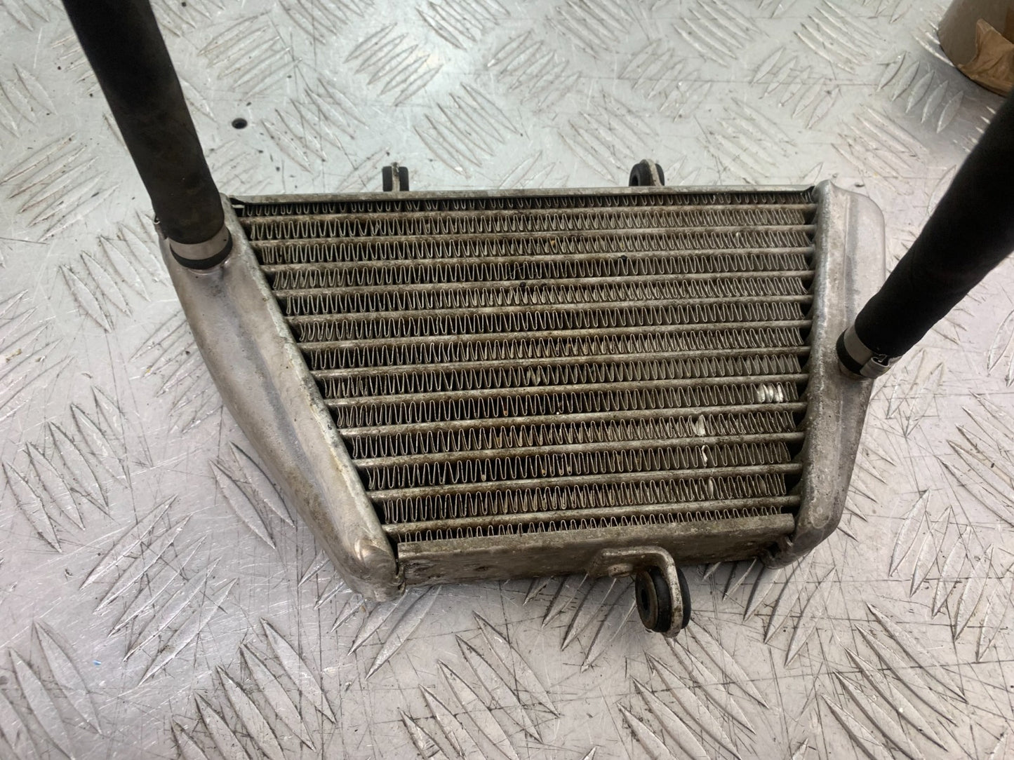 APRILIA TUONO 1000 V4R OIL COOLER  YEAR 2011-13  (CMB1331)
