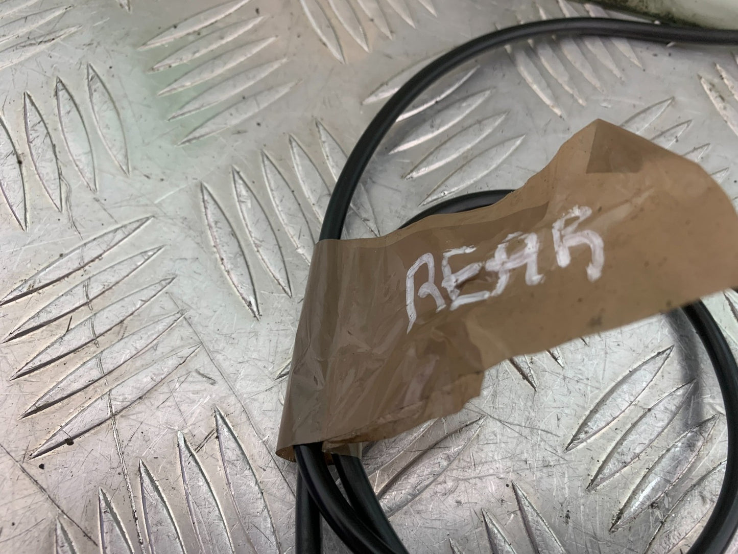 KTM 690 DUKE R LC4 REAR ABS SENSOR YEAR 2012-2015  (CMB1180)