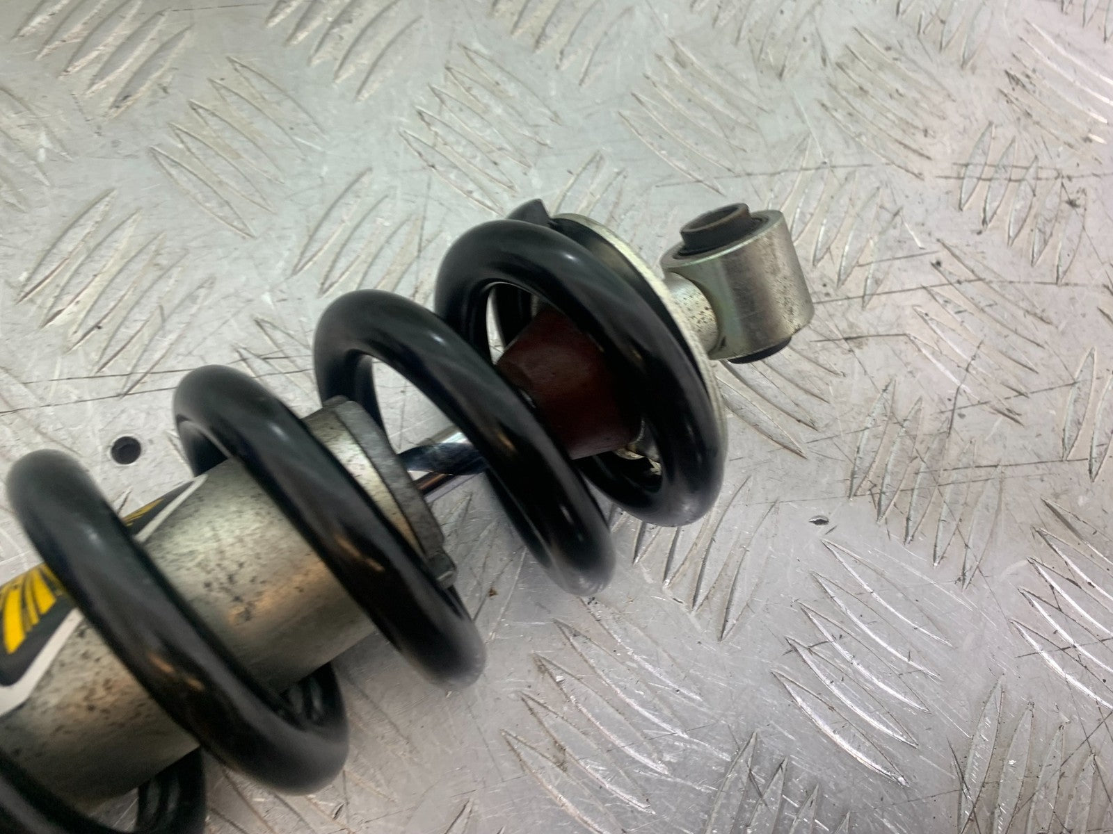YAMAHA XJ6 XJ6-S REAR SHOCK  YEAR 2009-2015  (CMB1212)