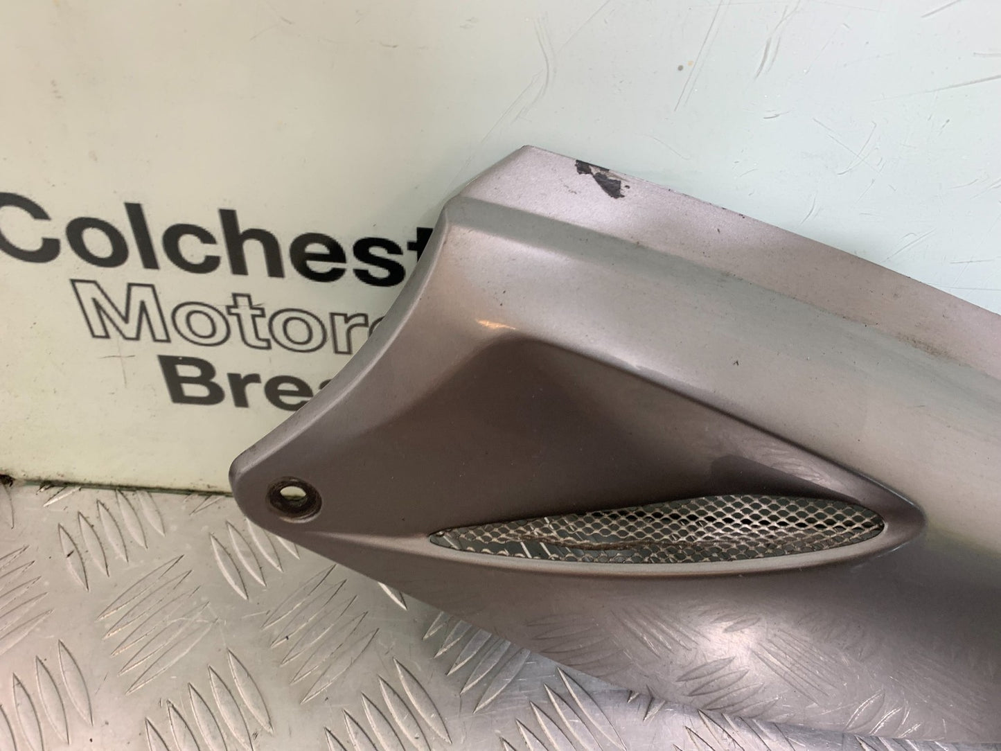 HONDA XL125 VARADERO LEFT SEAT PANEL  YEAR 2001-2006  (CMB1304)