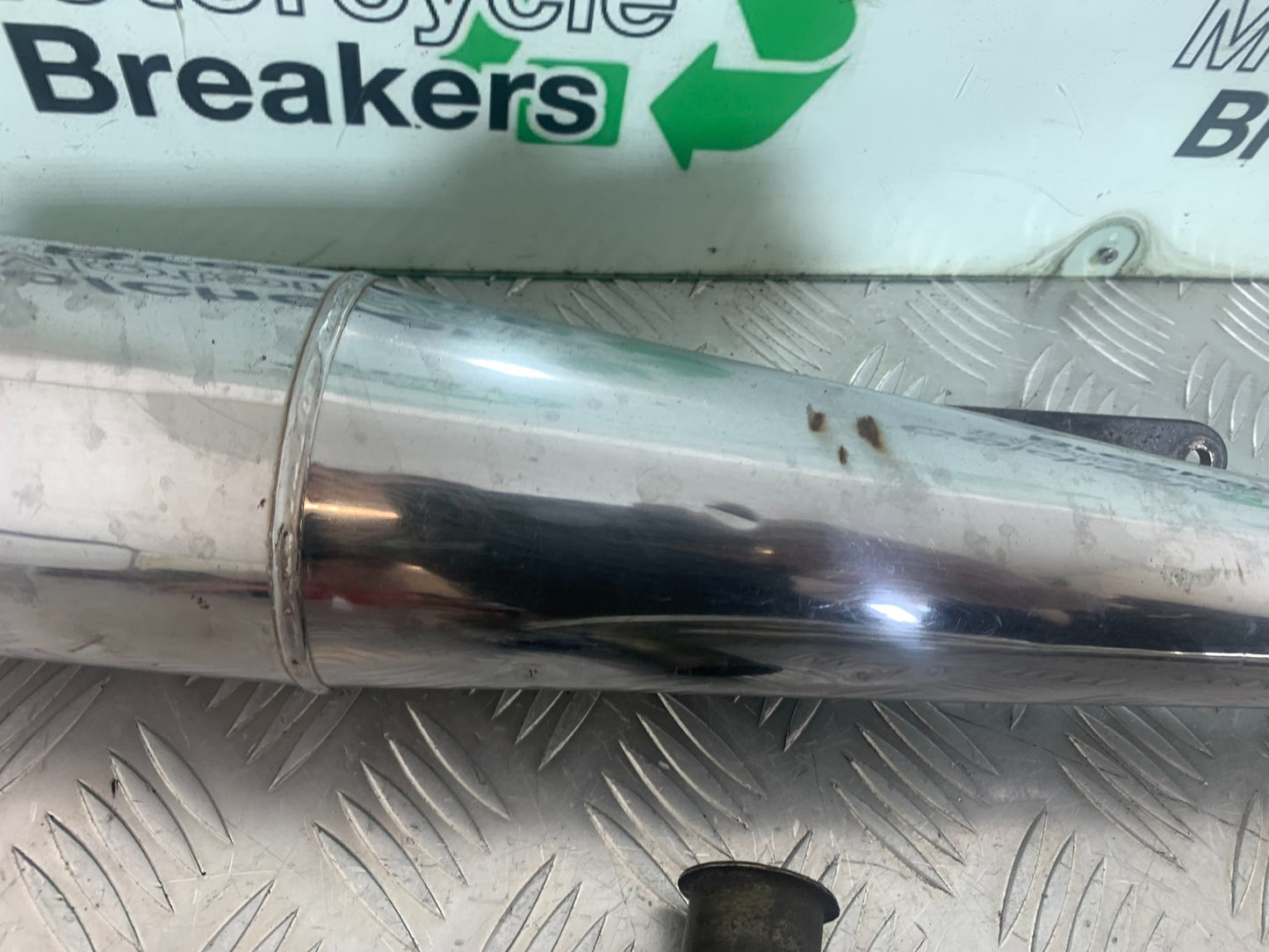 KAWASAKI GT550 GT 550 EXHAUST (SOLD AS PARTS)    YEAR 1984-87 (CMB1141)
