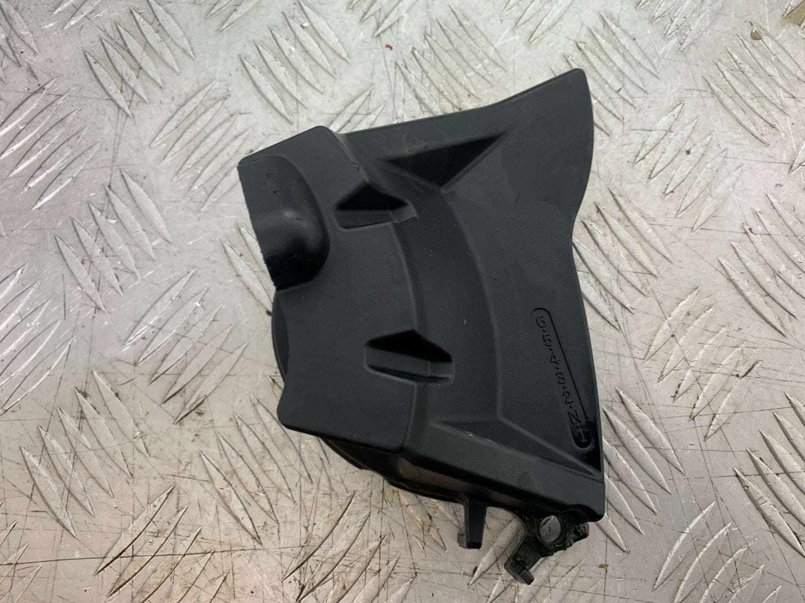 HONDA CBR1000 rr FIREBLADE SPROCKET COVER  2008-2011 (CMB1253)