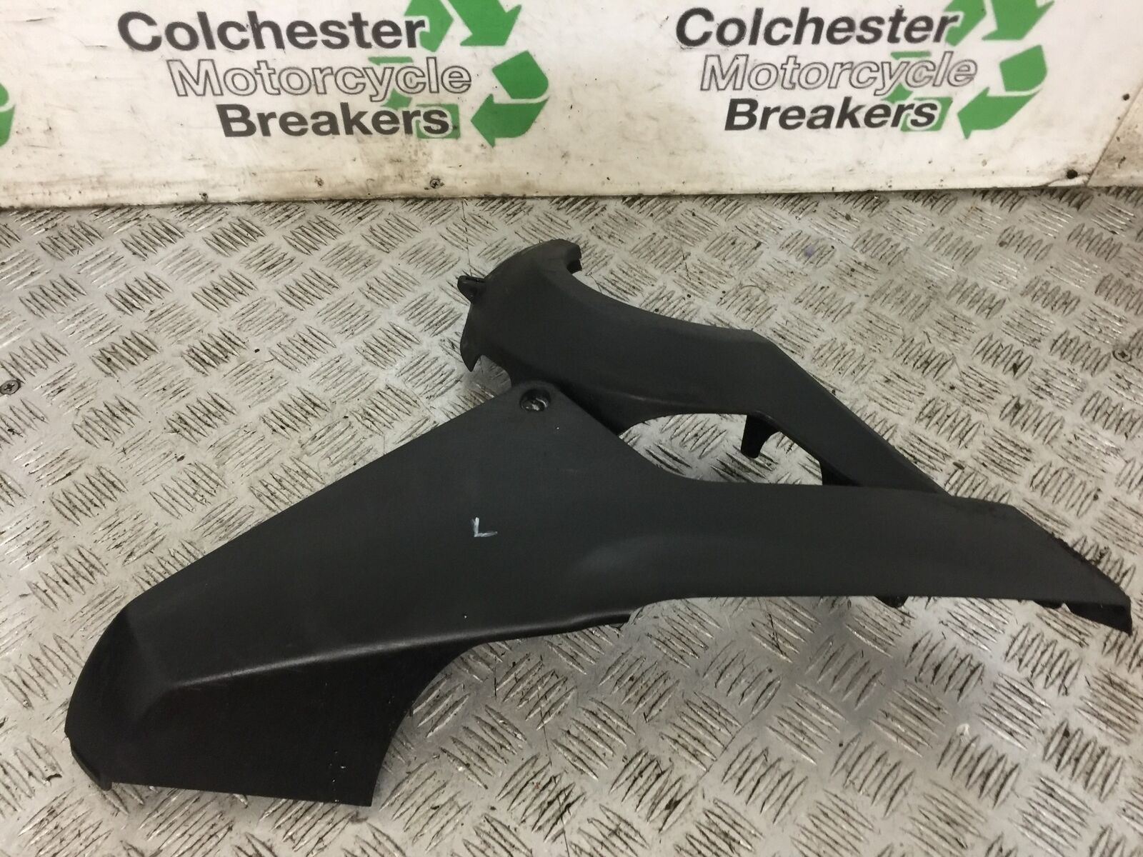 HONDA VFR1200 VFR 1200 FA LEFT BELLYPAN  YEAR 2010-11  (STOCK 793)