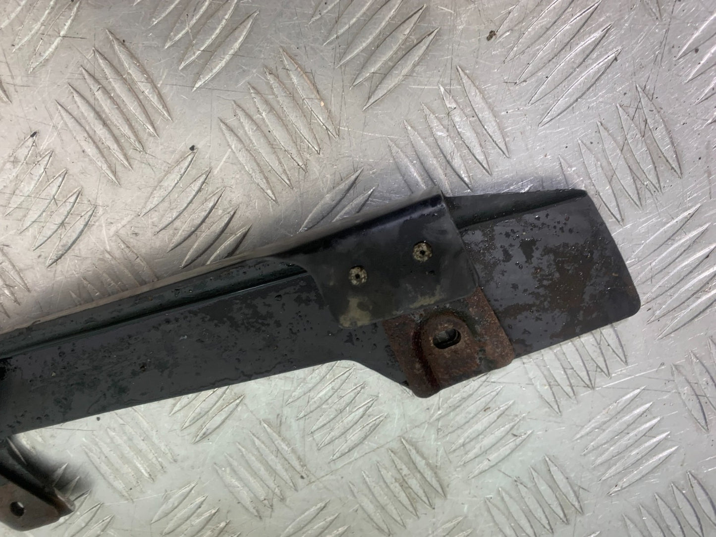 SUZUKI GS500 GS 500 CHAIN GUARD  YEAR 2001-2008 (CMB1254)