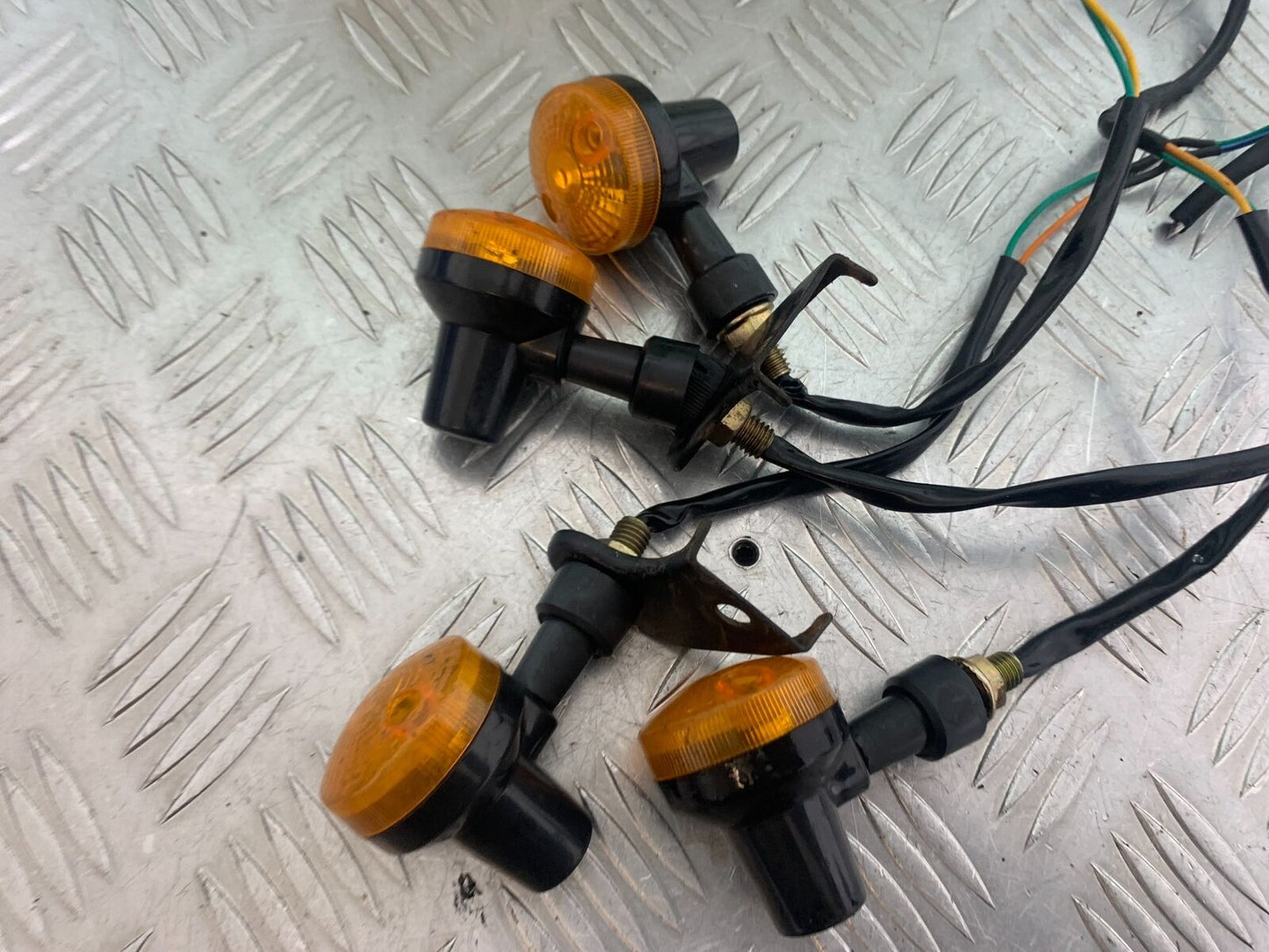 HERALD CLASSIC 125 FRONT AND REAR INDICATORS  YEAR 2014 (CMB1058)