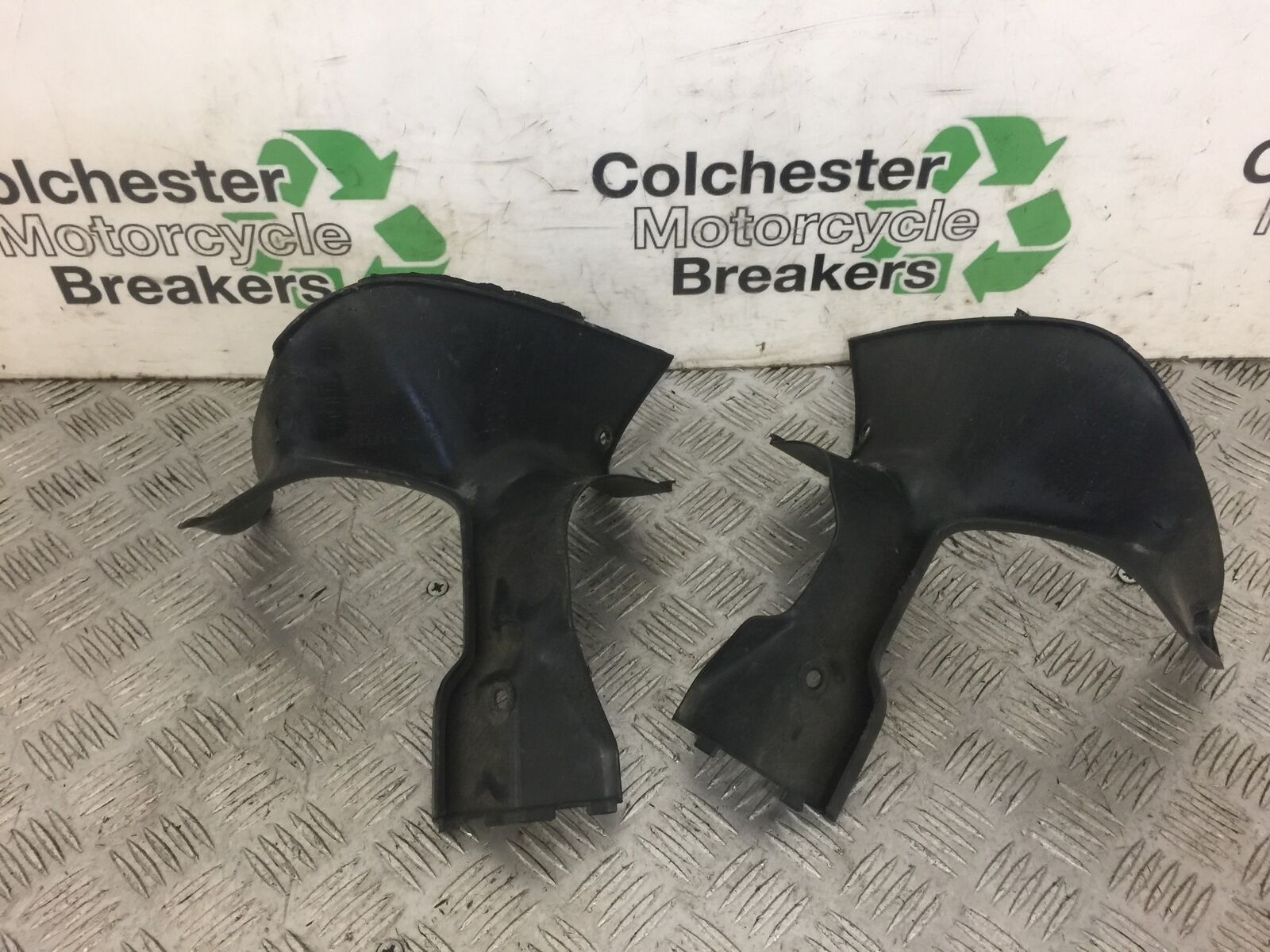 HONDA CBR1100 BLACKBIRD TOP FAIRING INFILLS  YEAR 2002 (STOCK 461)
