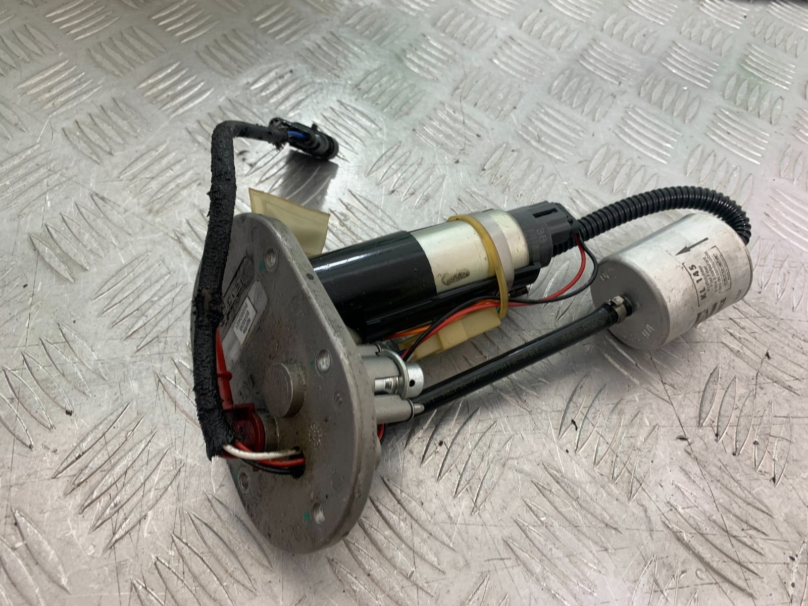 APRILIA SL750 SL 750 SHIVER PETROL PUMP  YEAR 2008-2016 (CMB1242)