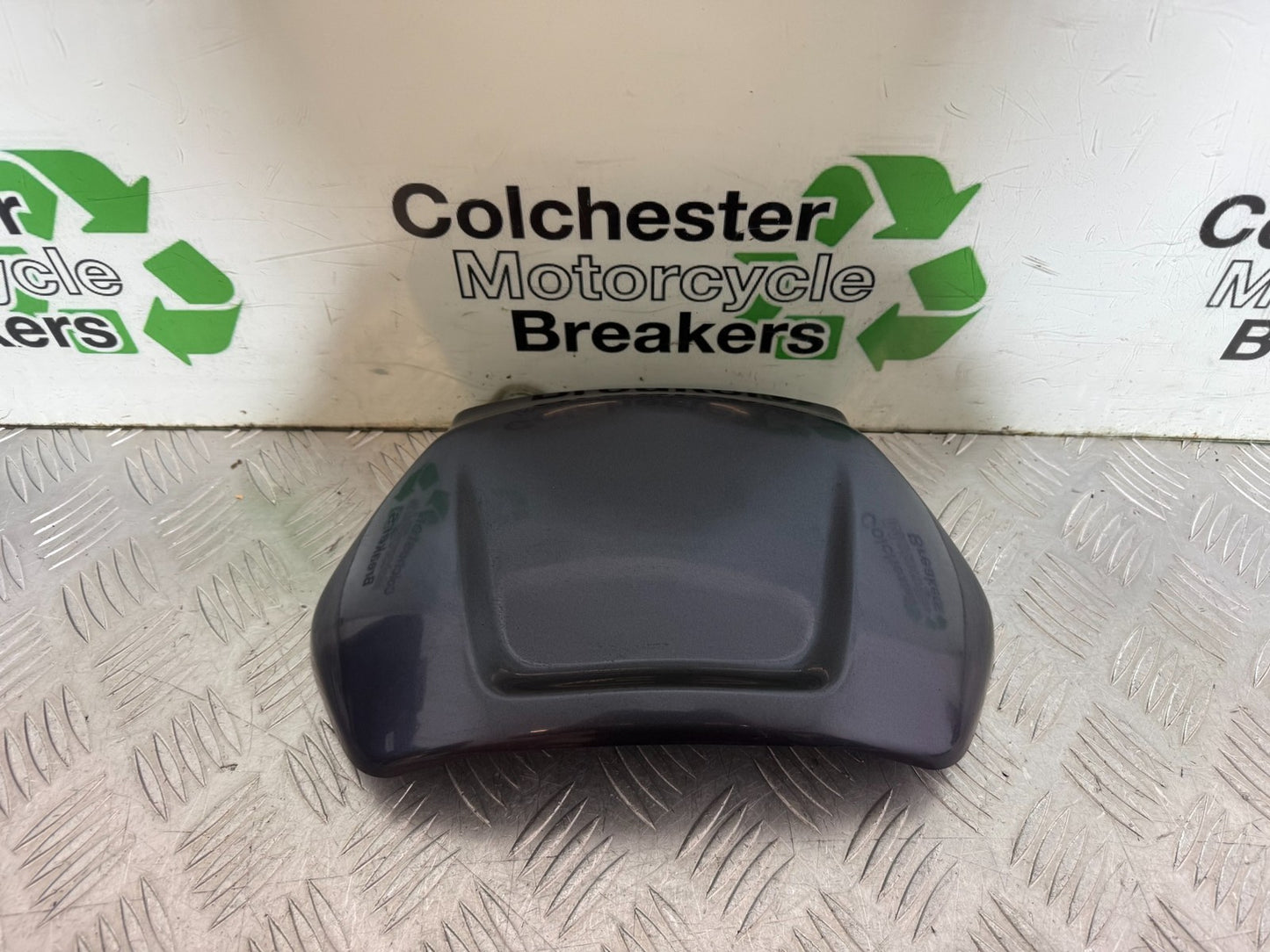 SUZUKI AN650 AN 650 BURGMAN TAIL REAR COVER YEAR 2006-2012