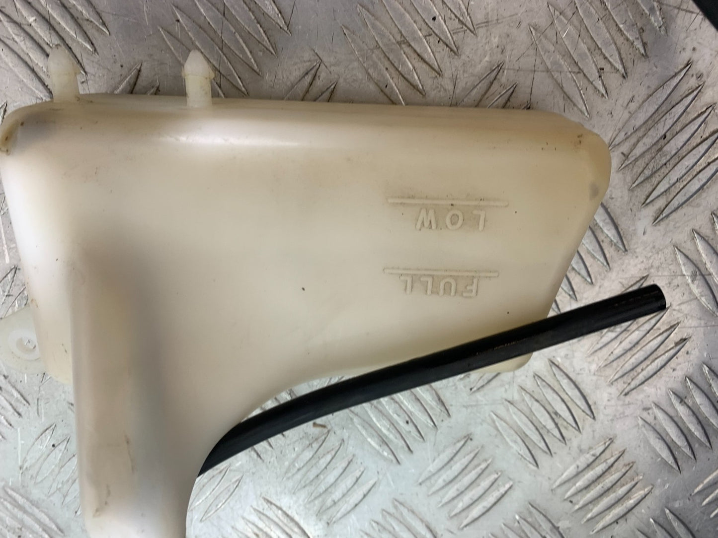 YAMAHA XVS 1300 MIDNIGHT STAR COOLANT BOTTLE   YEAR 2007-16 (CMB1200)