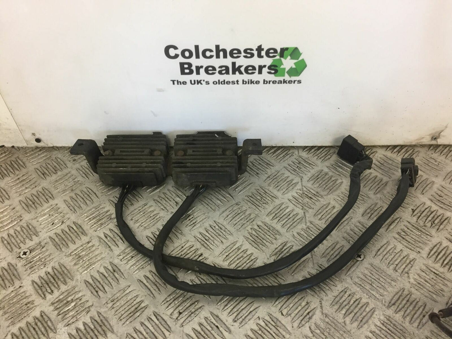 KAWASAKI VN1500 VN 1500 CLASSIC REGULATORS YEAR 2001