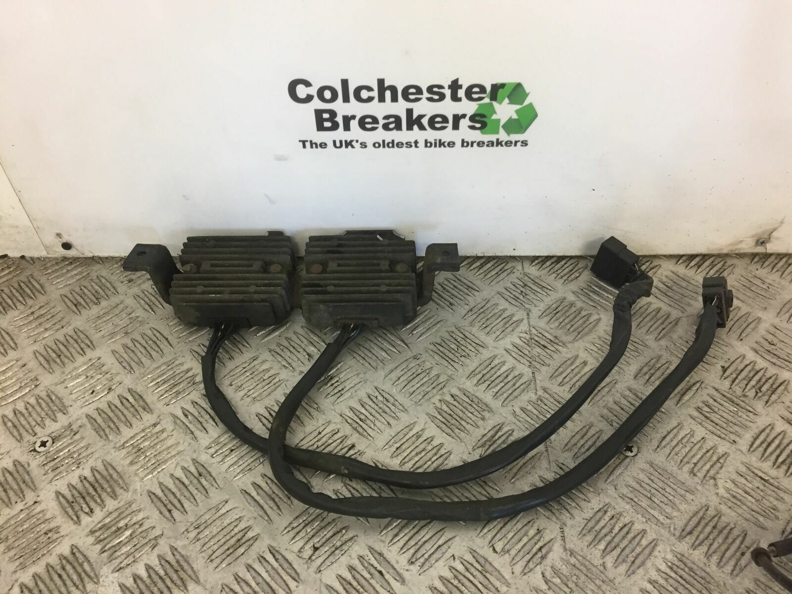KAWASAKI VN1500 VN 1500 CLASSIC REGULATORS YEAR 2001