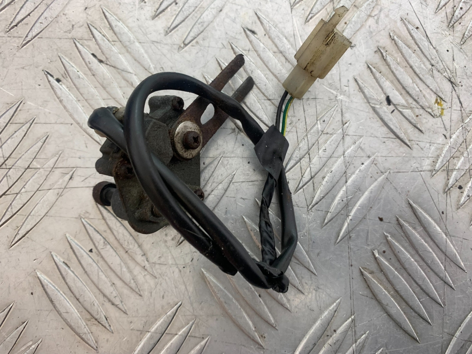 KAWASAKI VN1500 CLASSIC SIDE STAND SWITCH  YEAR 1999 -2006 (CMB1166)