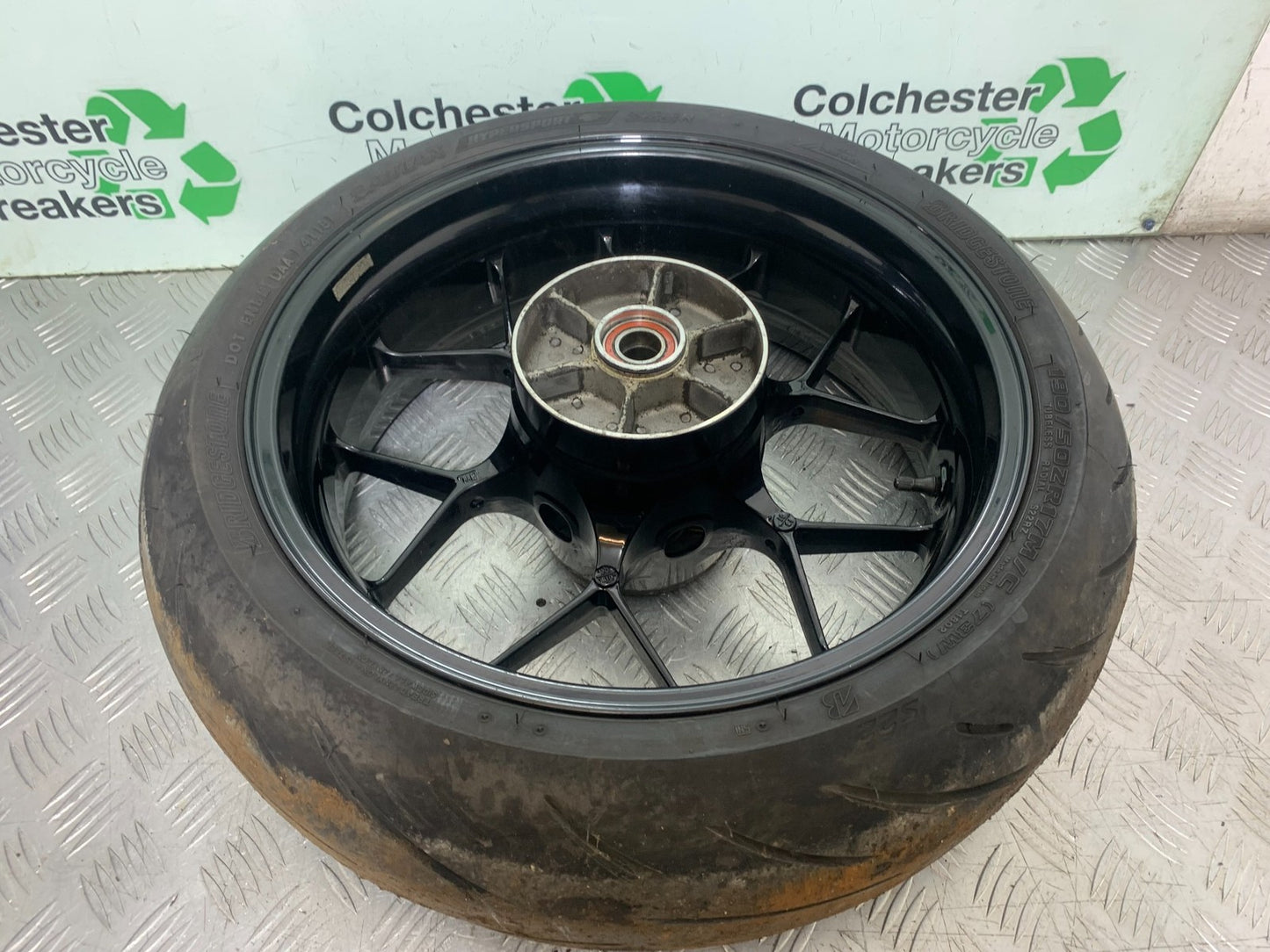 HONDA CBR1000 rr FIREBLADE REAR WHEEL   2012-2016 (CMB1280)
