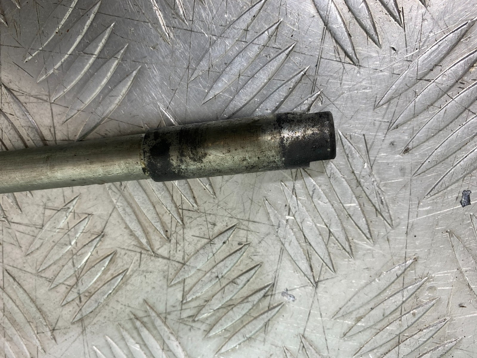 ROYAL ENFIELD HIMALAYAN 411 FRONT WHEEL SPINDLE  YEAR 2018-2023 (CMB1279)