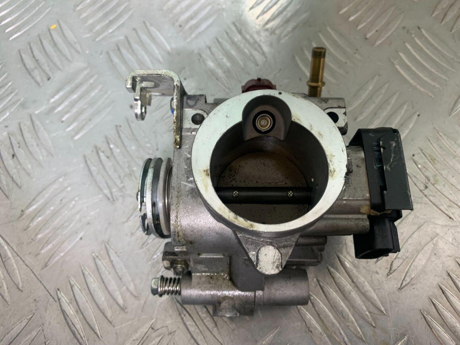 HUSQVARNA TE630 TE 630 THROTTLE BODY   YEAR 2010-11 (CMB1120)