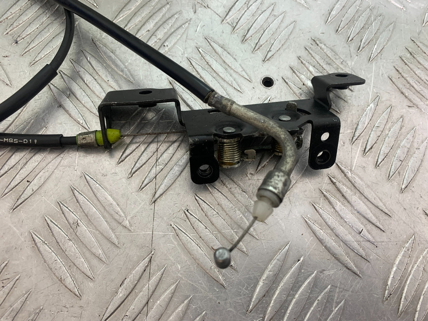 HONDA NC750 NC 750 S SEAT CATCH AND CABLE 2016-2020 (CMB1146)