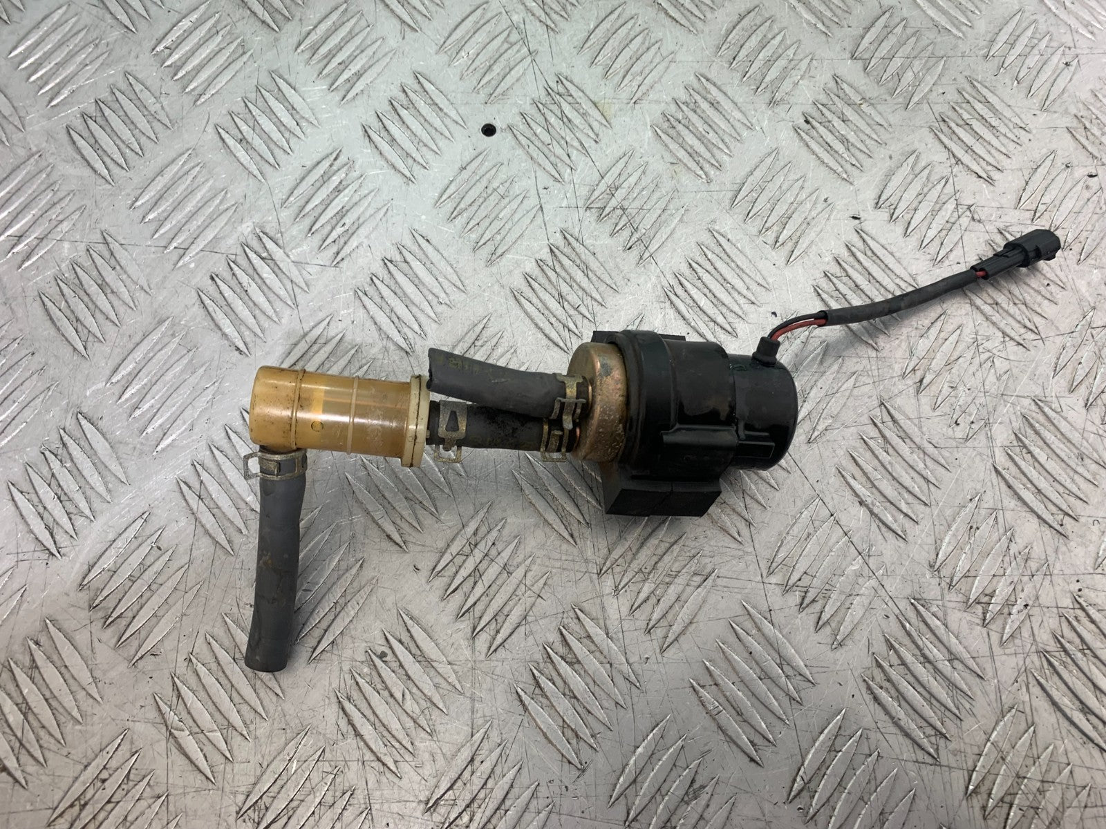 KAWASAKI ZX9R ZX9 R PETROL PUMP  YEAR 1998-1999 (CMB1329)