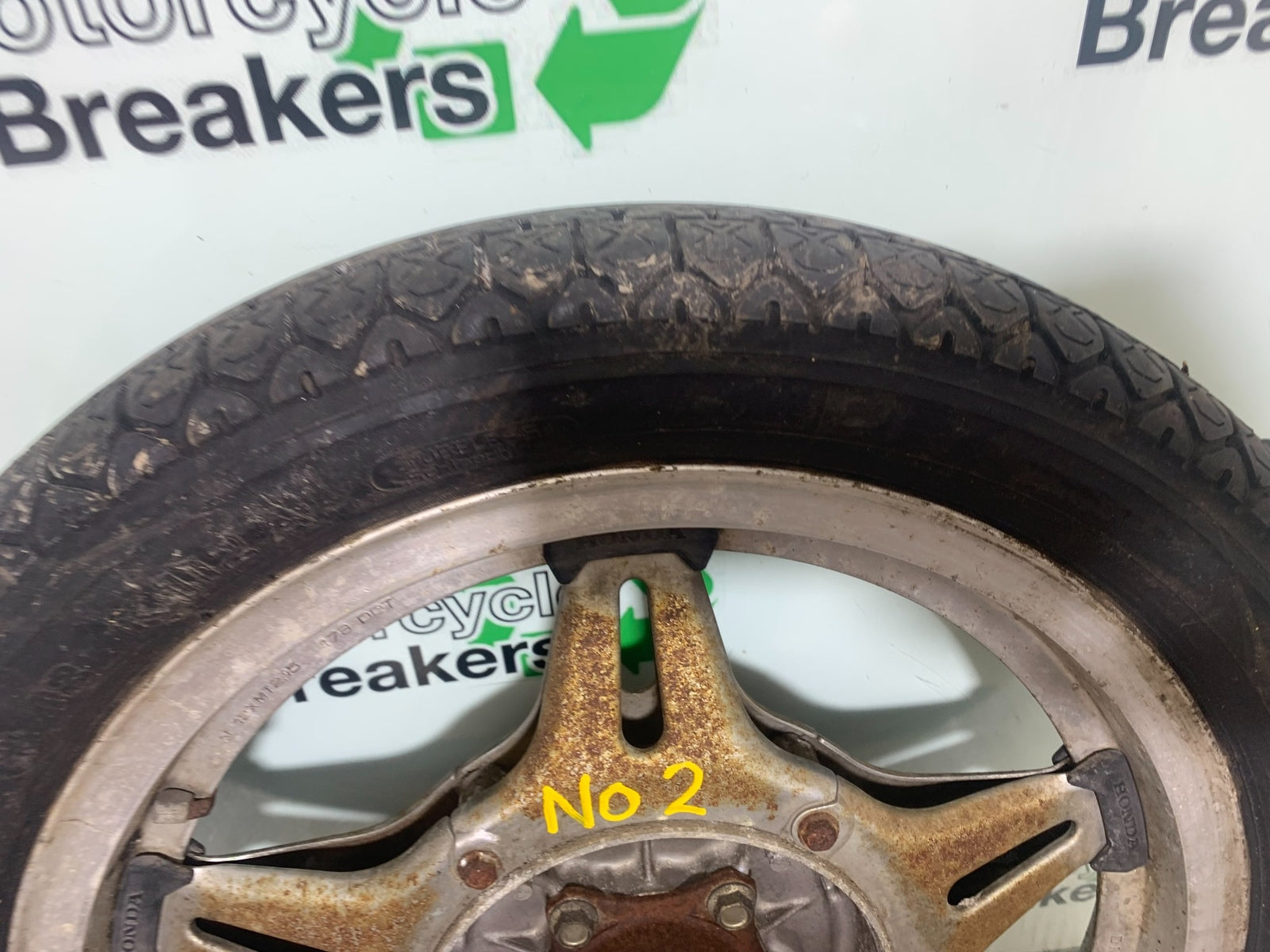 HONDA CX500 CX 500 REAR WHEEL (NO2)  YEAR 1978 1981 (CMB1137)