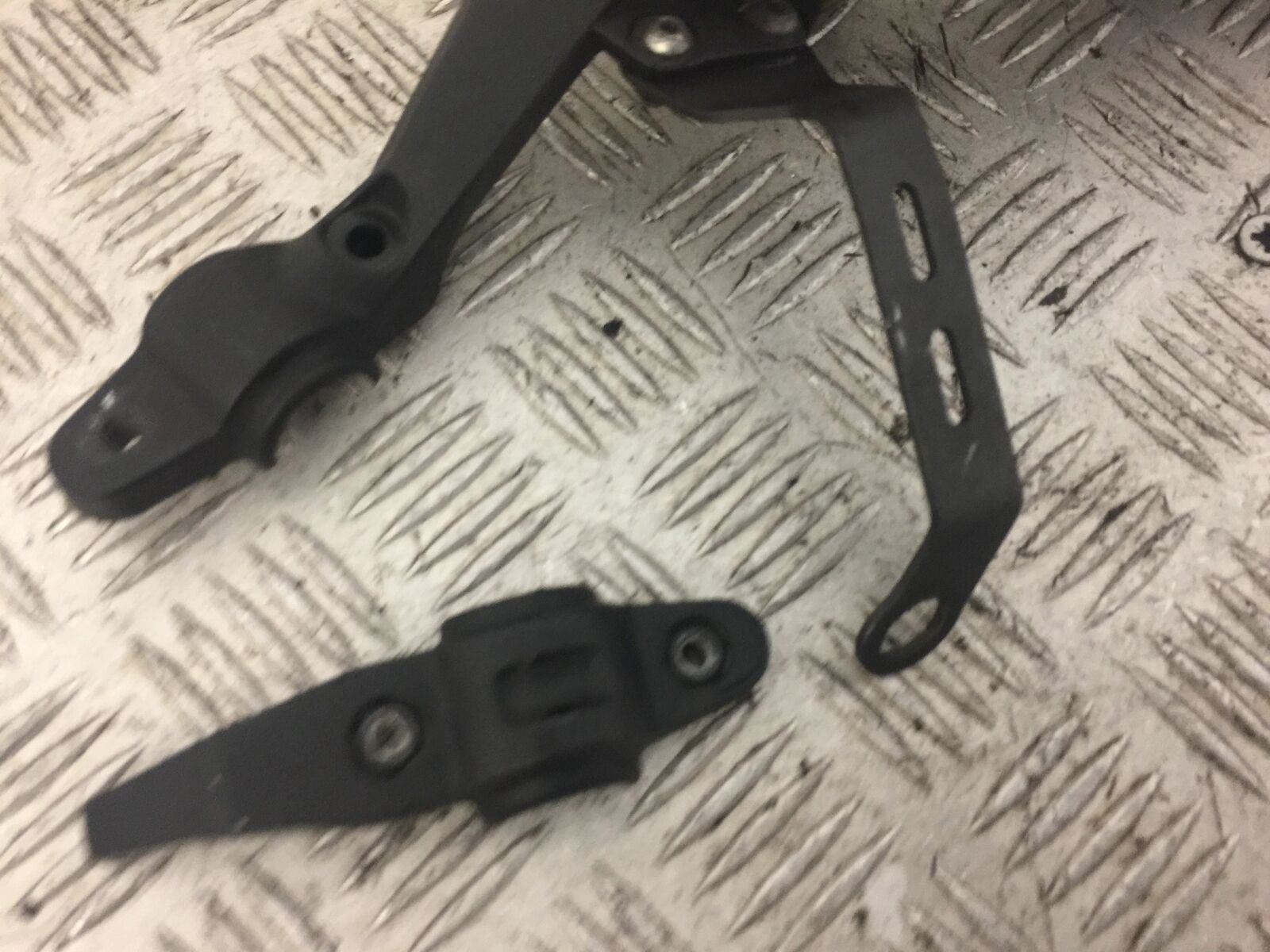 YAMAHA MT07 MT-07 TRACER RIGHT HAND GUARD  YEAR 2016 (STOCK 642)