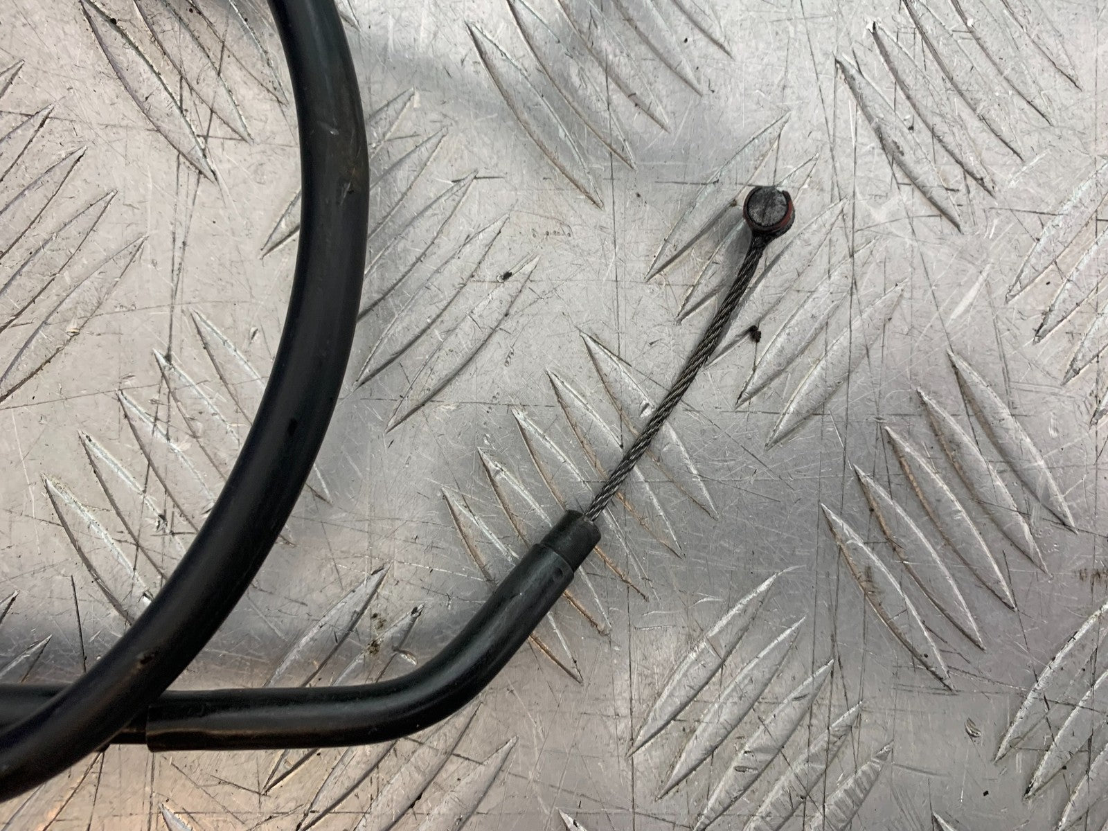 TRIUMPH 1050 SPRINT GT CLUTCH CABLE   YEAR 2010-2016 (CMB1250)