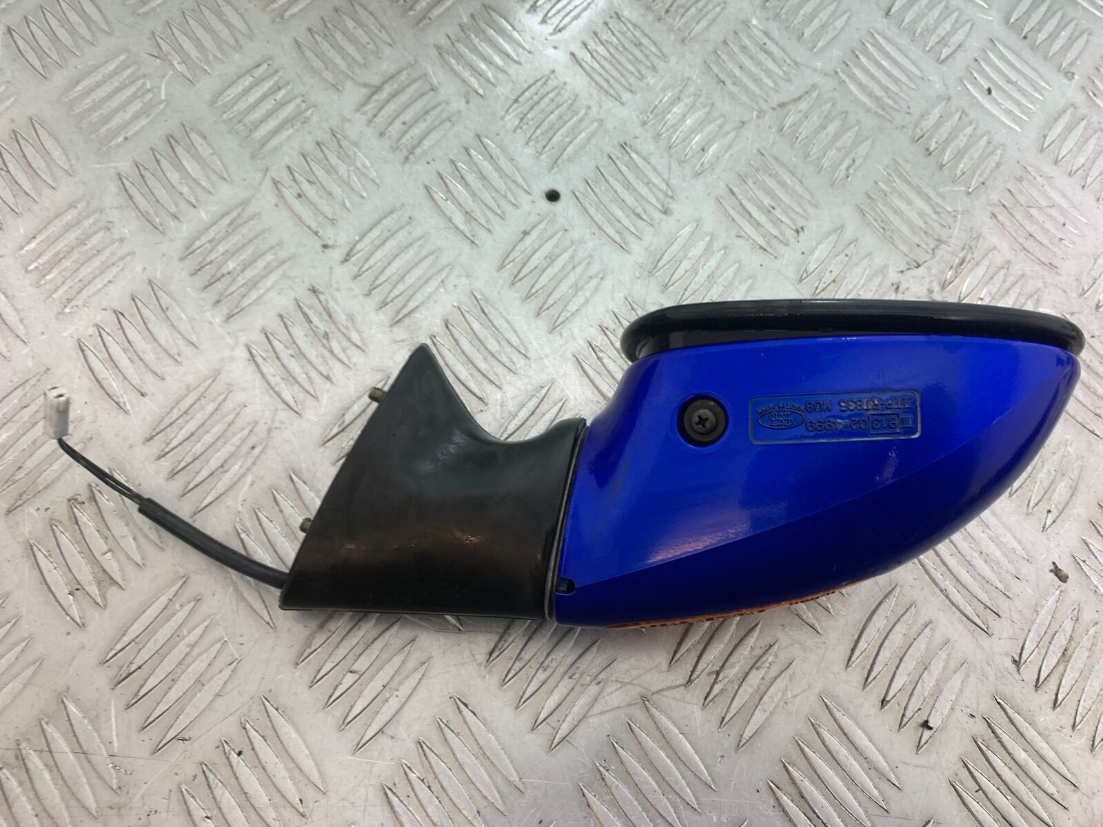 HONDA CBR1100 BLACKBIRD RIGHT MIRROR     YEAR 1999-2005 (CMB1103)