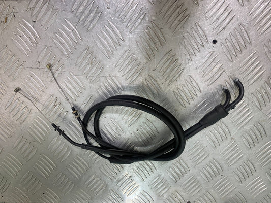 TRIUMPH 1050 SPRINT ST THROTTLE CABLES   2004-2007 (CMB1197)