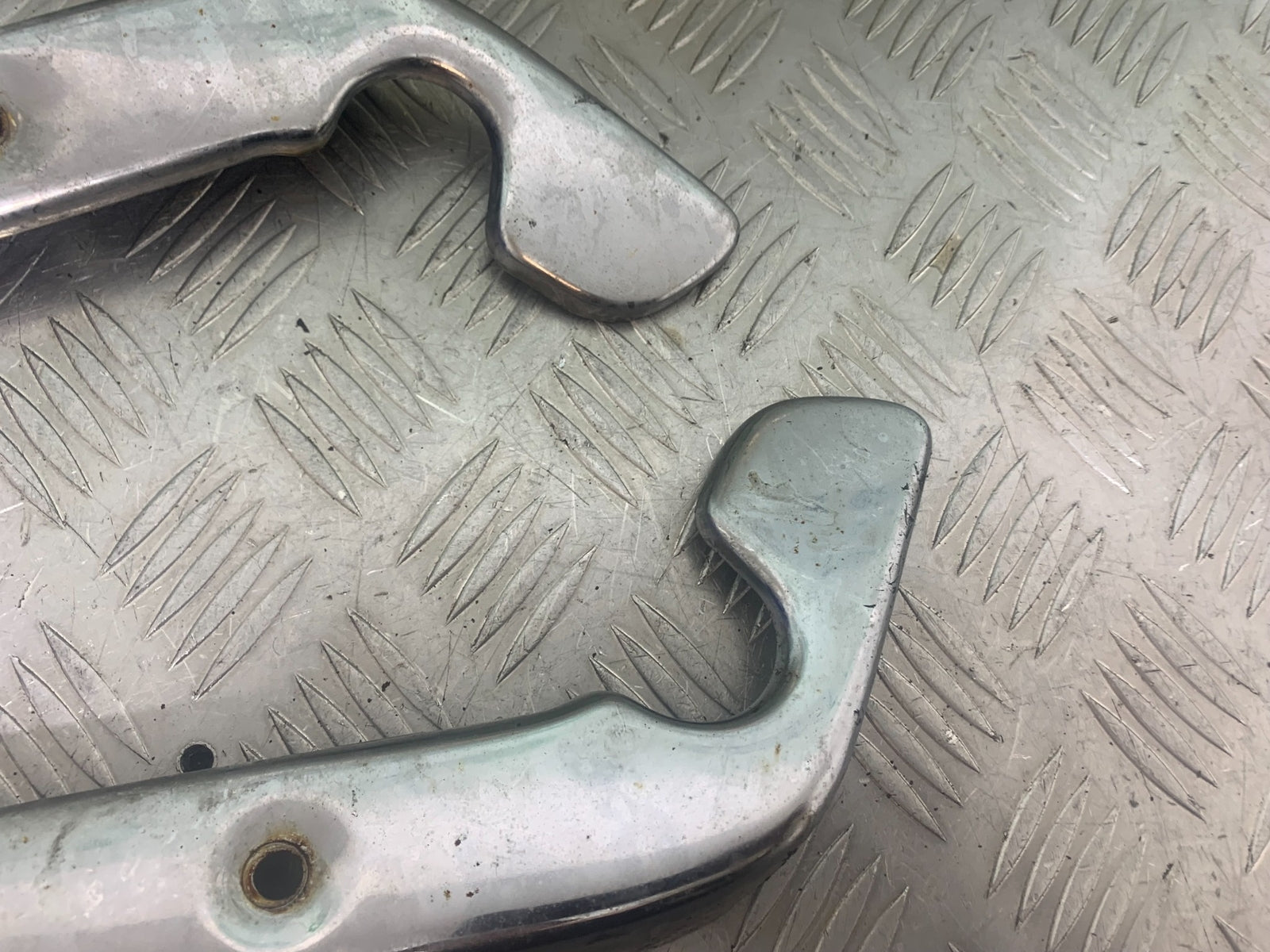 PIONEER XF250 CHROME FRAME COVERS  YEAR 2009 (CMB1143)