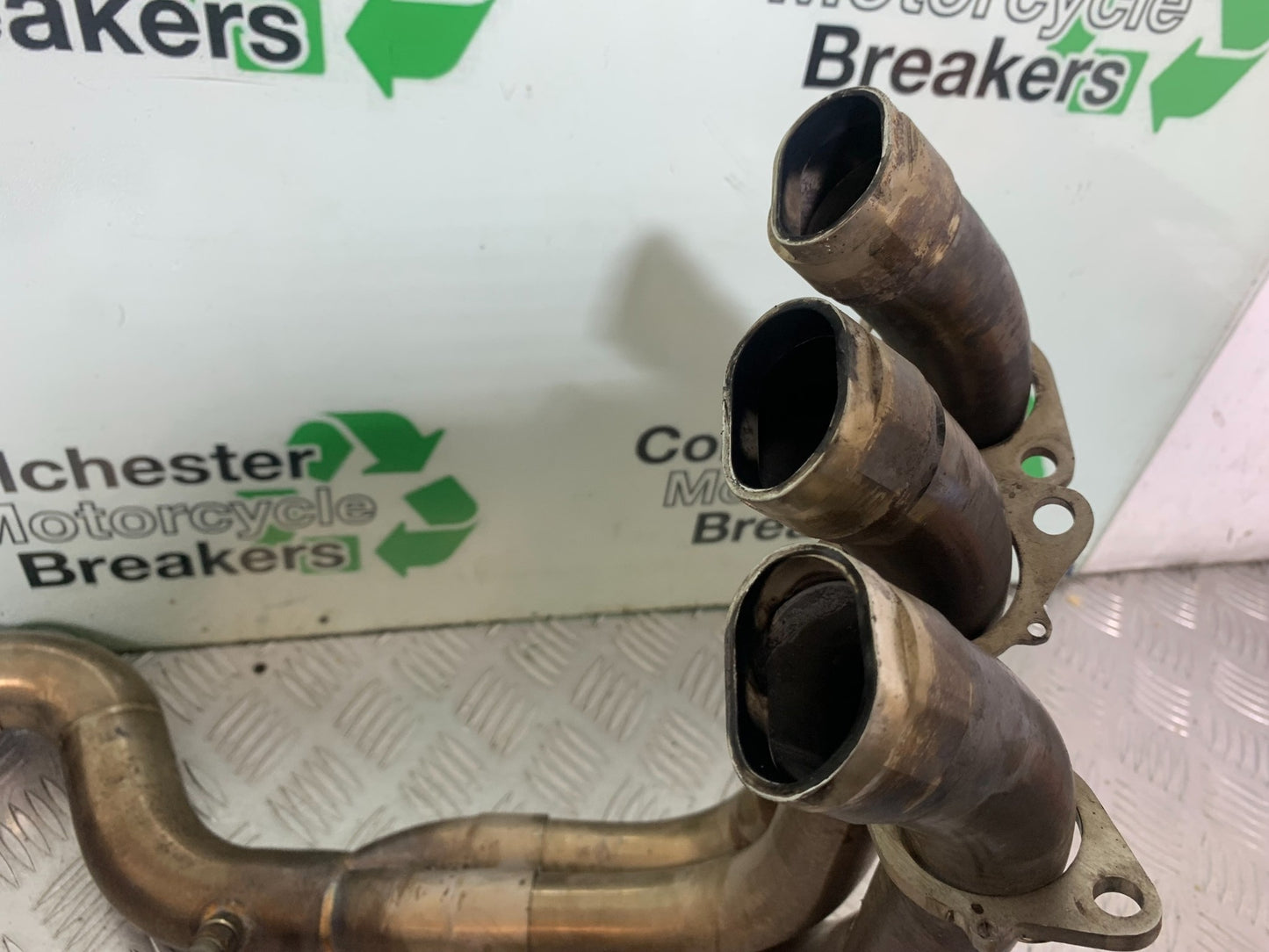 TRIUMPH TRIDENT 660 TEC FULL EXHAUST SYSTEM   YEAR 2021-2024 (CMB1148)