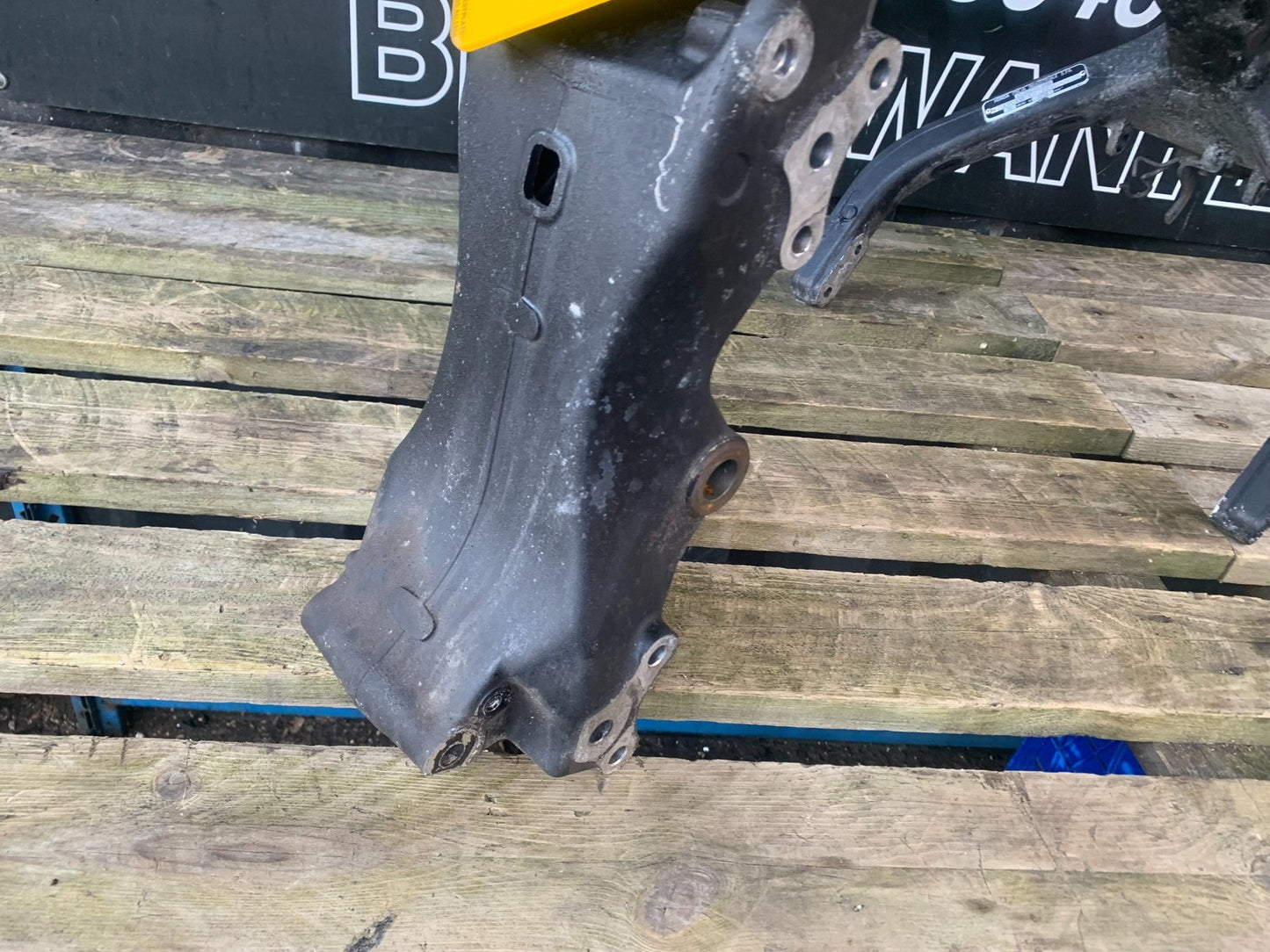 HONDA CBF600 CBF 600 FRAME REG LOG BOOK  YEAR 2004 -07  (CMB1247)