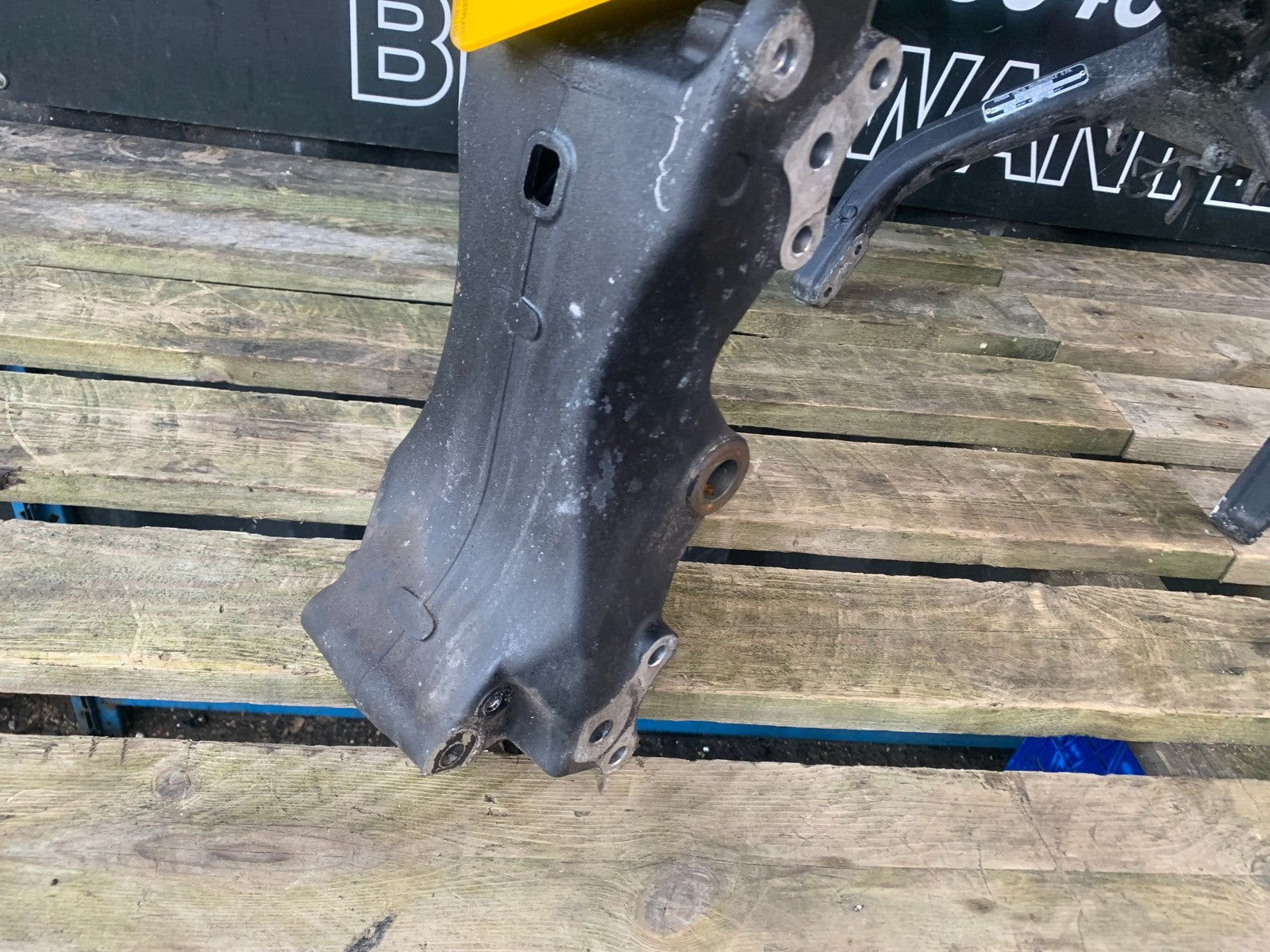 HONDA CBF600 CBF 600 FRAME REG LOG BOOK  YEAR 2004 -07  (CMB1247)