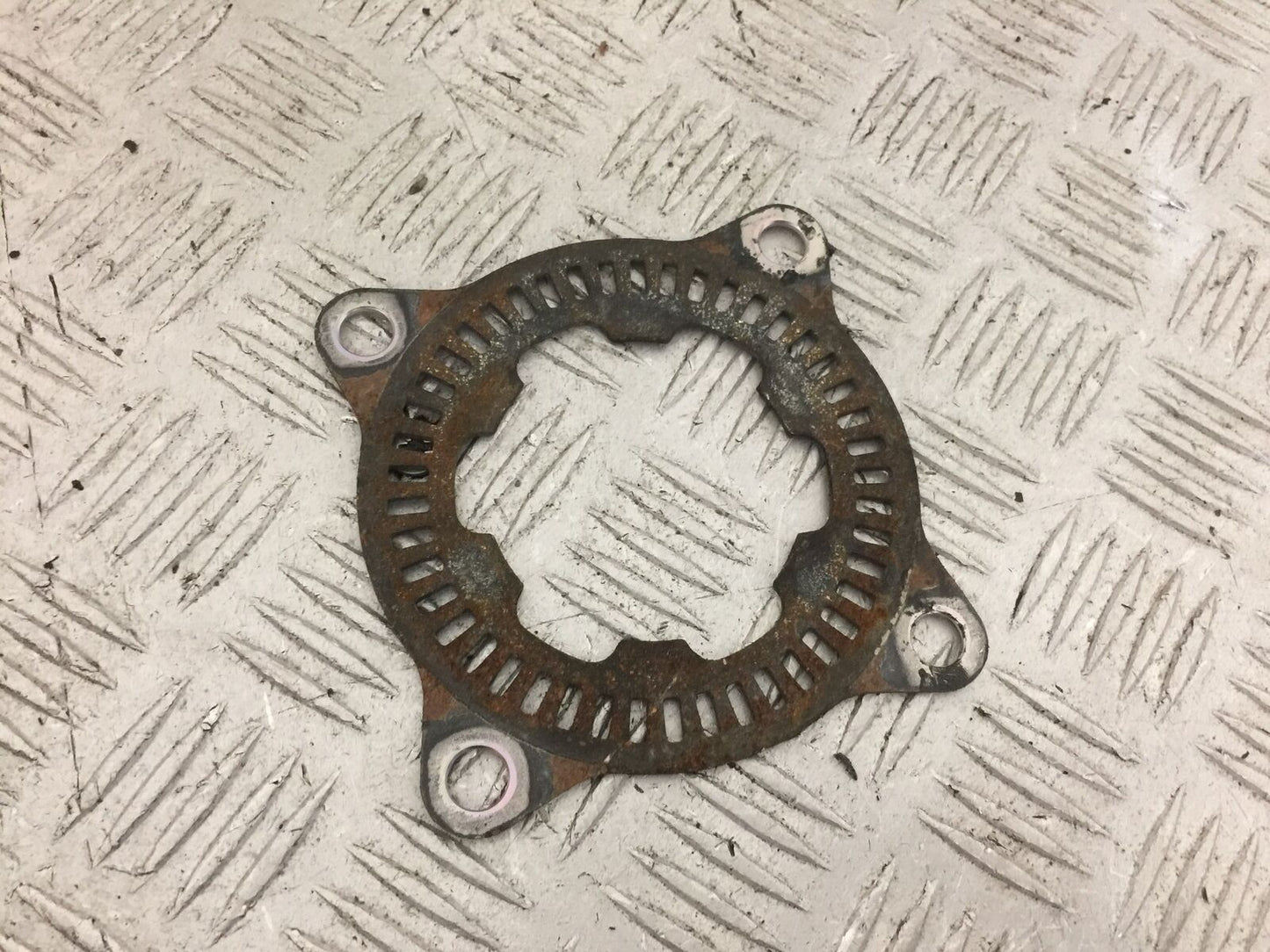 KAWASAKI VERSYS 1000 KLZ 1000 REAR ABS RING  YEAR 2015-18 (STOCK 817)