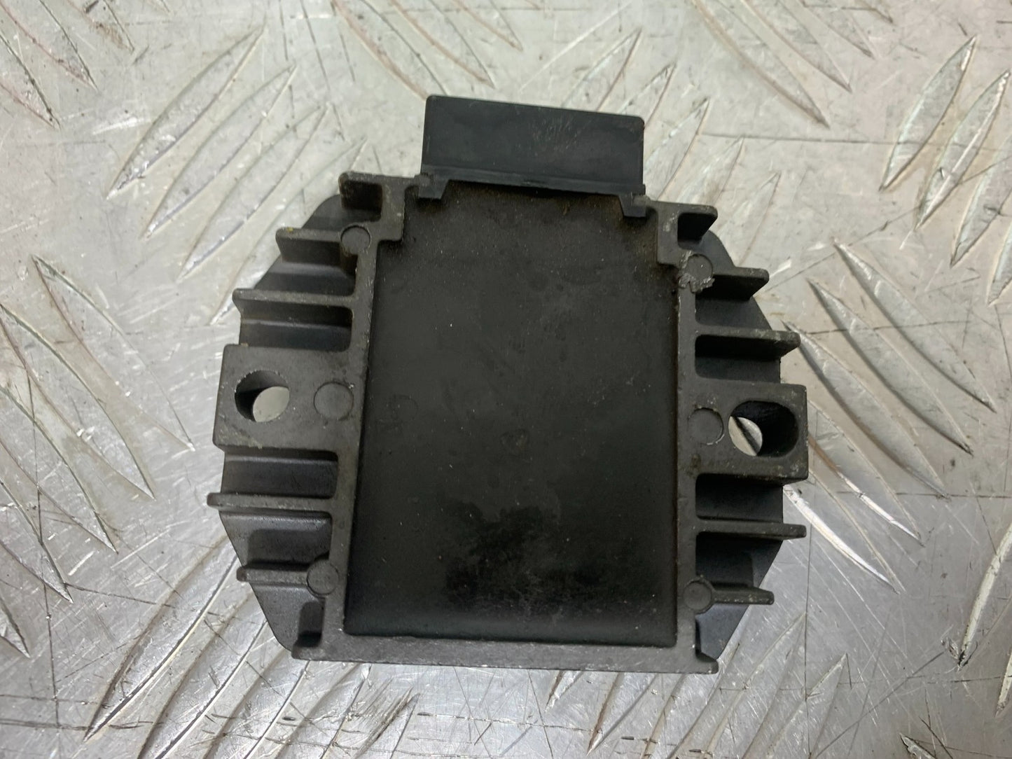 YAMAHA XJ600 XJ 600 DIVERSION REGULATOR  1998-2000 (CMB1191)