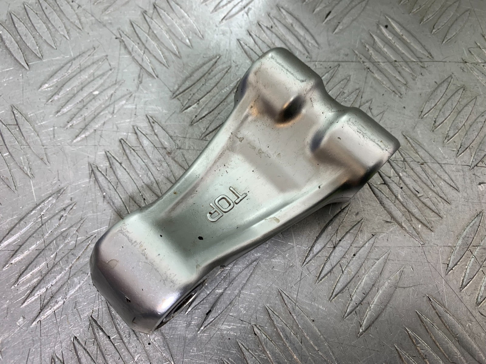 TRIUMPH 1050 SPRINT GT REAR SHOCK LINKAGE  YEAR 2010-2016 (CMB1250)