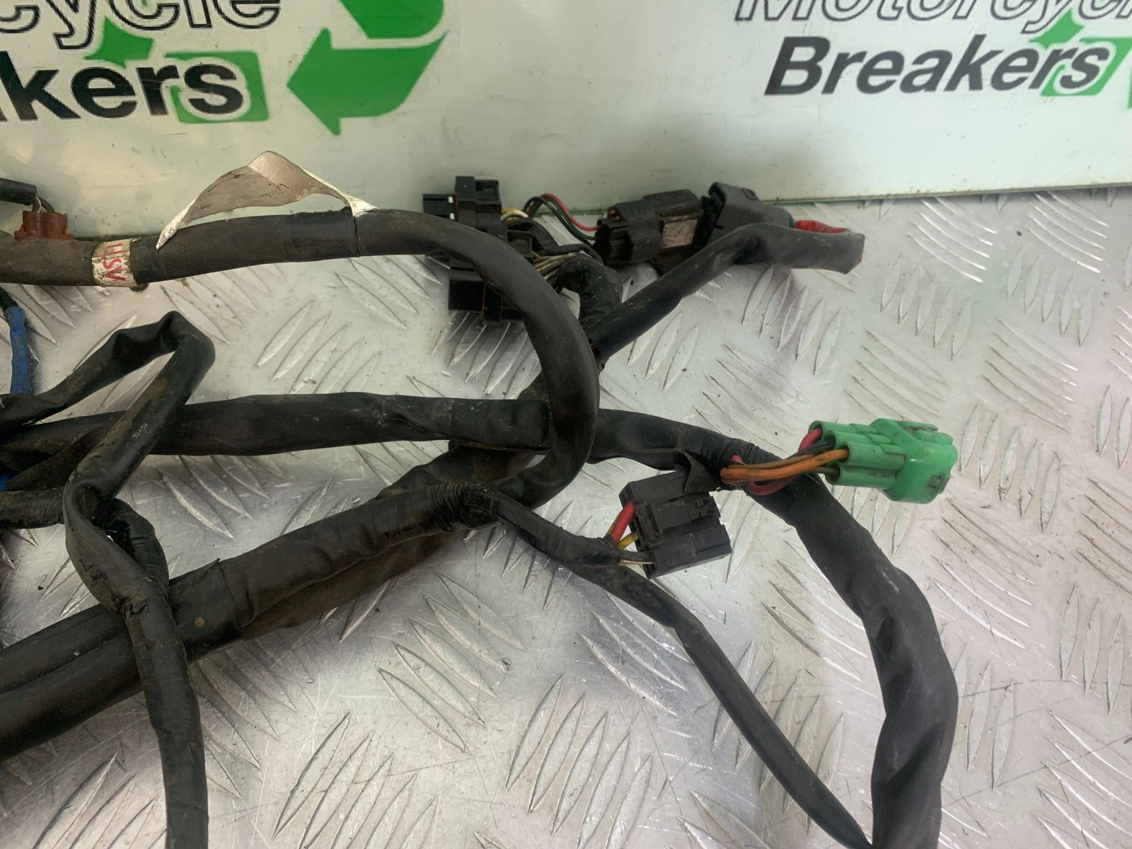 SUZUKI GSXR600 GSXR 600 K1 K2 K3 WIRING LOOM  1999-03 (CMB1284)
