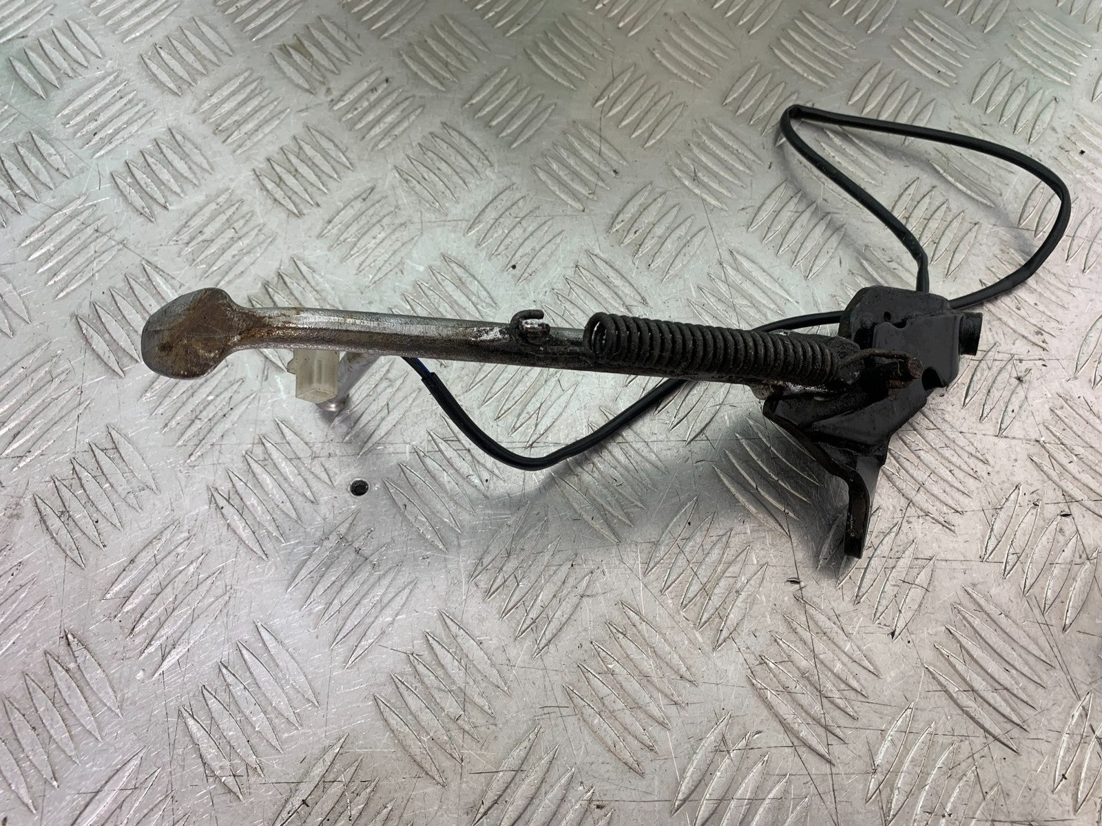 YAMAHA XV1100 XV 1100 VIRAGO SIDE STAND  1990-1999 (CMB1243)