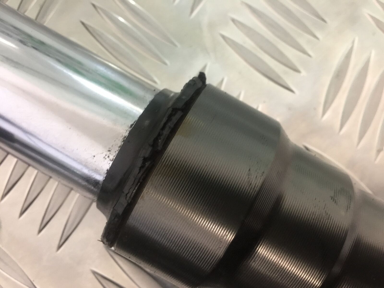 KAWASAKI Z1000 SX FORKS  YEAR 2011-13 (STOCK 911)